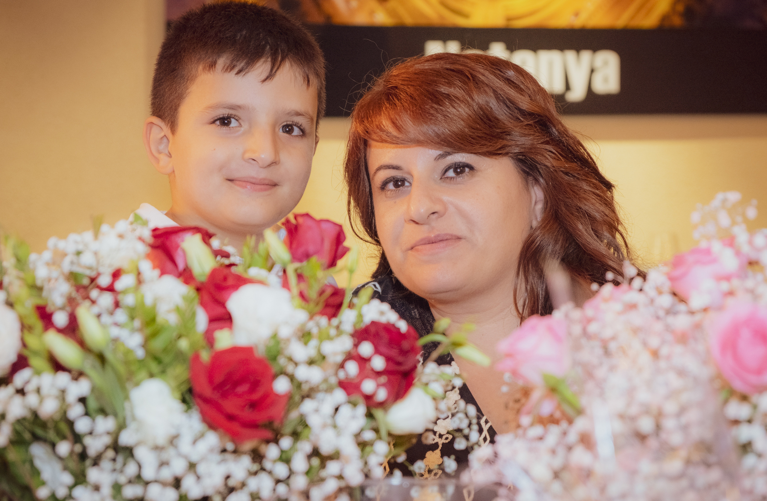 Birthday. Middle East Photo Agency סוכנות צילום המזרח התיכון — צילום מקצועי והדפסת מגנטים לאירועים