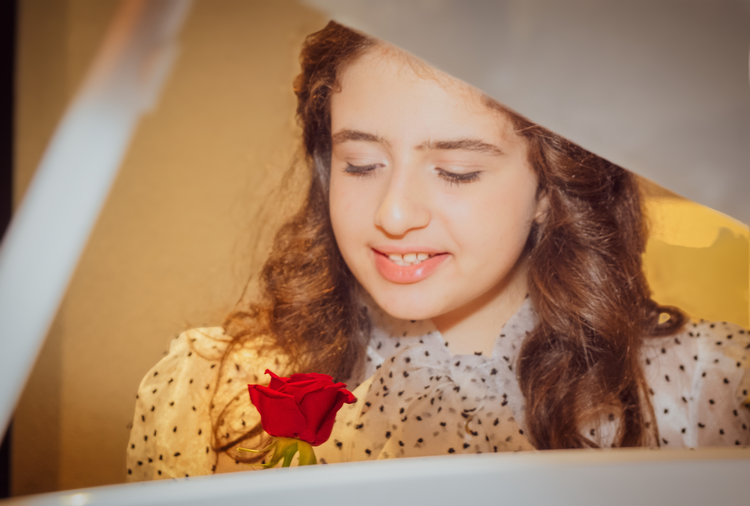 Birthday party. Middle East Photo Agency — Weddings, Bar & Bat Mitzvahs, Brit Milah, Theater, Magnets, Portraits