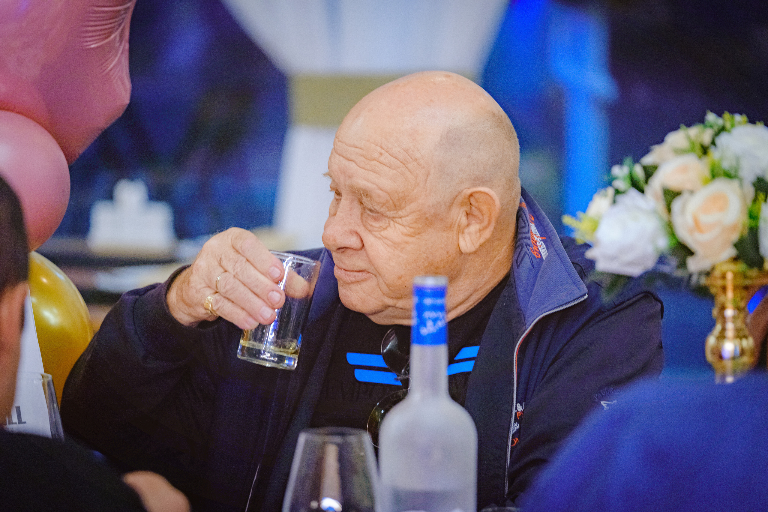 Birthday. Middle East Photo Agency סוכנות צילום המזרח התיכון — צילום מקצועי והדפסת מגנטים לאירועים