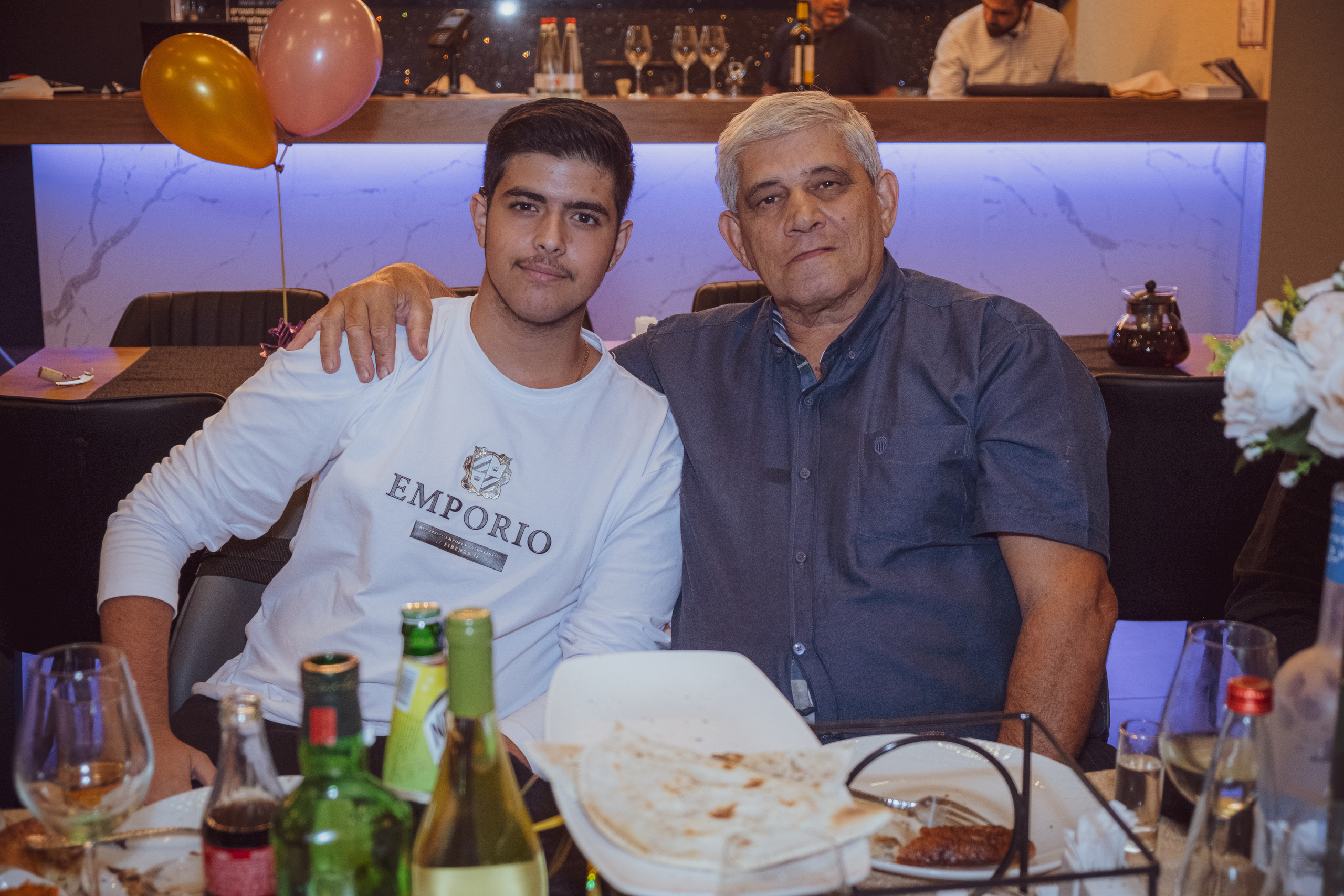 Birthday party. Middle East Photo Agency — Weddings, Bar & Bat Mitzvahs, Brit Milah, Theater, Magnets, Portraits