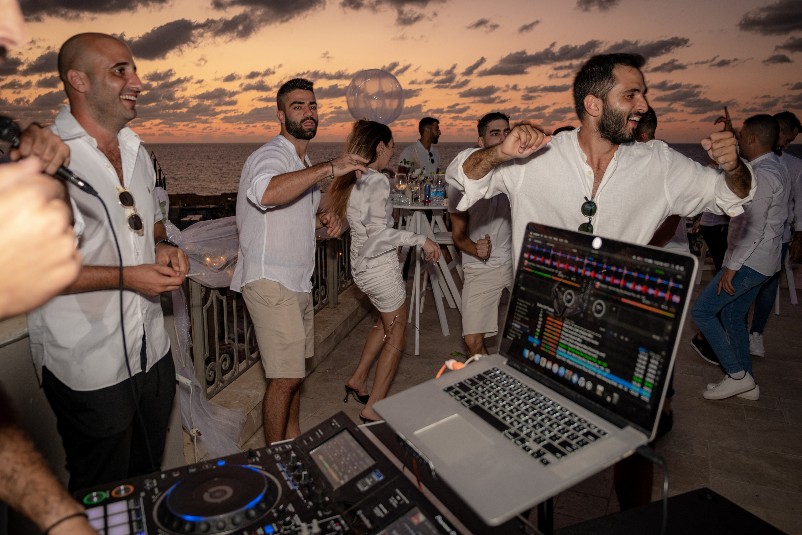 Wedding Party Dara & Adam. Middle East Photo Agency — Weddings, Bar & Bat Mitzvahs, Brit Milah, Theater, Magnets, Portraits