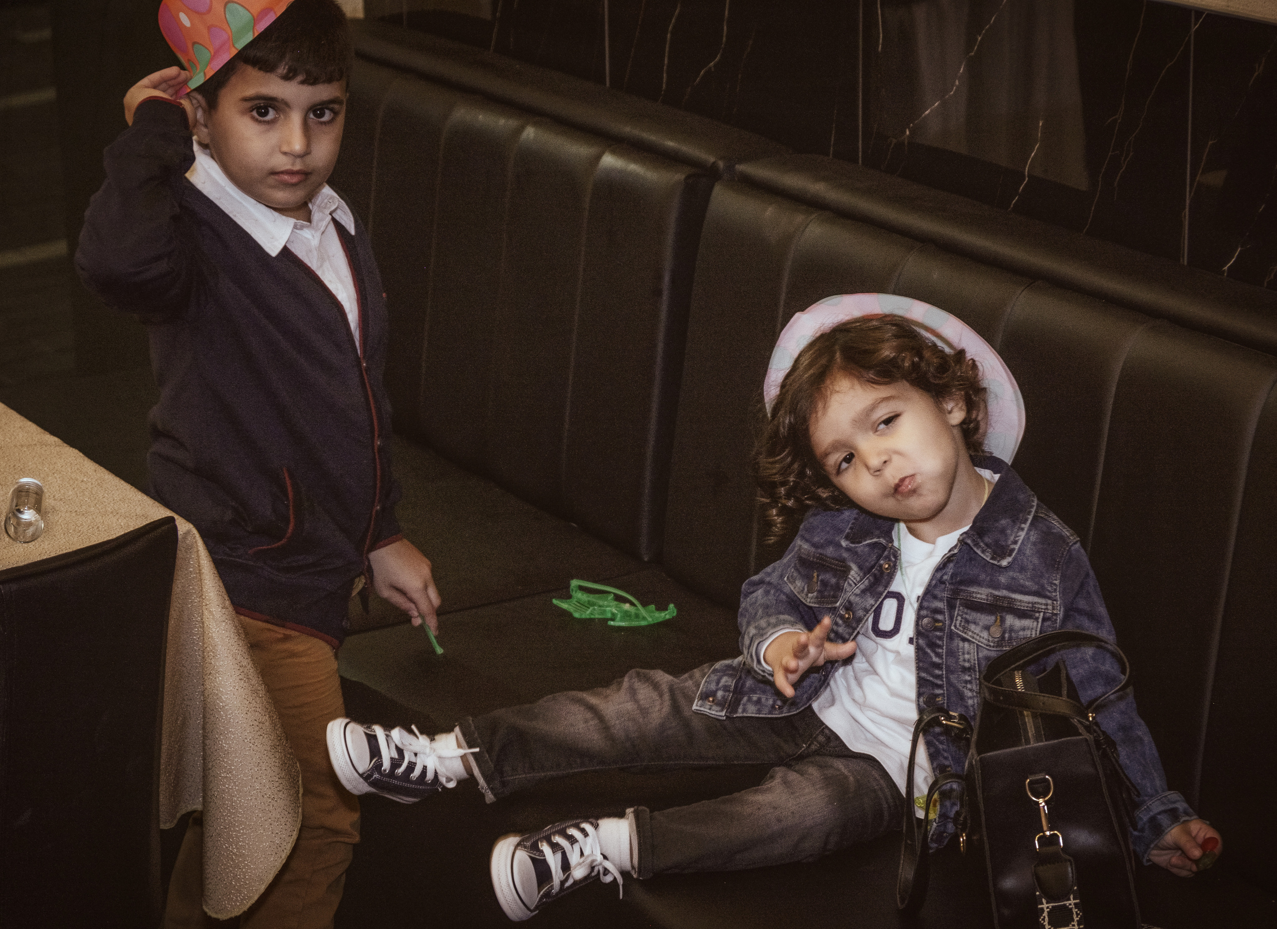 Birthday party. Middle East Photo Agency — Weddings, Bar & Bat Mitzvahs, Brit Milah, Theater, Magnets, Portraits