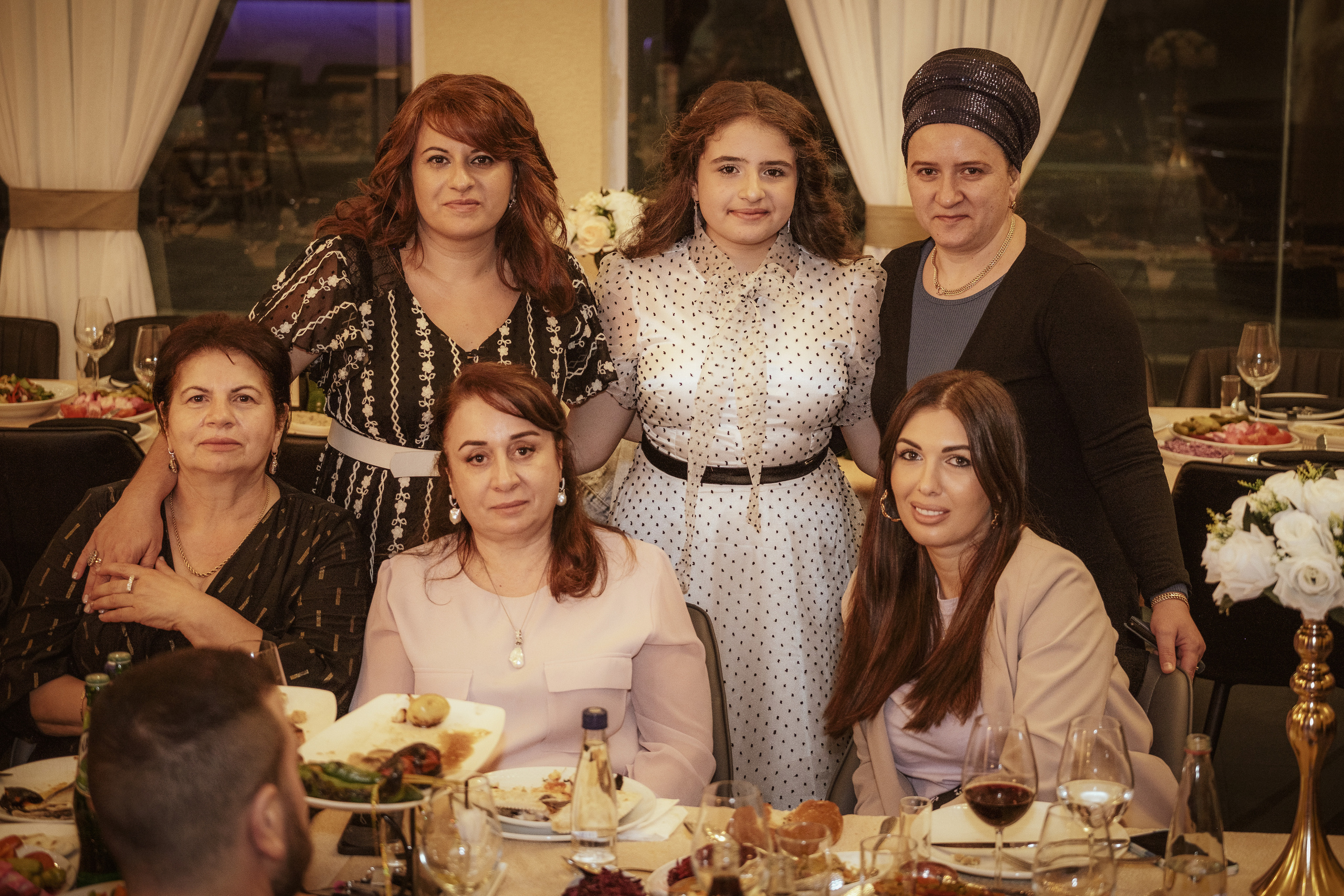 Birthday party. Middle East Photo Agency — Weddings, Bar & Bat Mitzvahs, Brit Milah, Theater, Magnets, Portraits