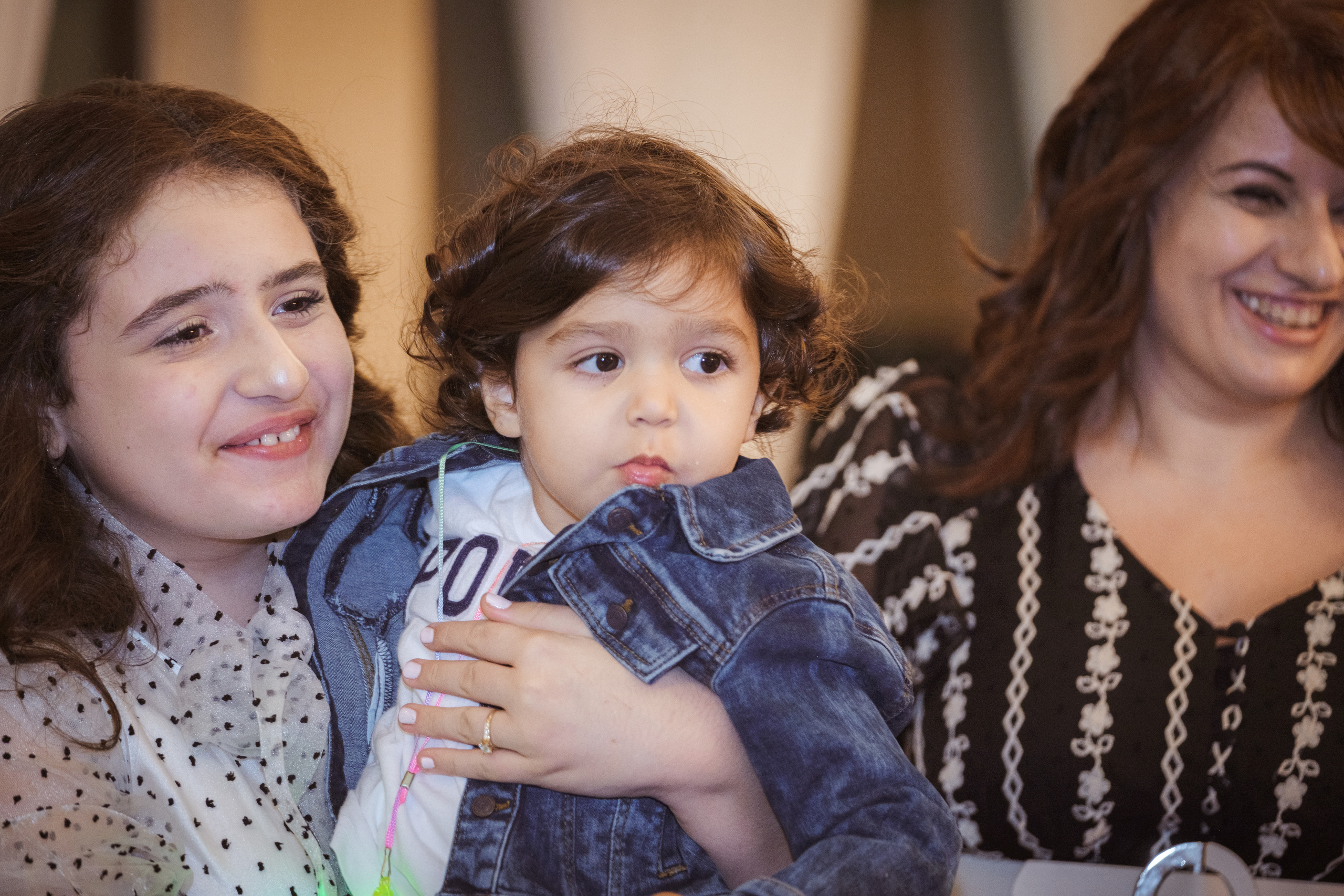 Birthday. Middle East Photo Agency סוכנות צילום המזרח התיכון — צילום מקצועי והדפסת מגנטים לאירועים