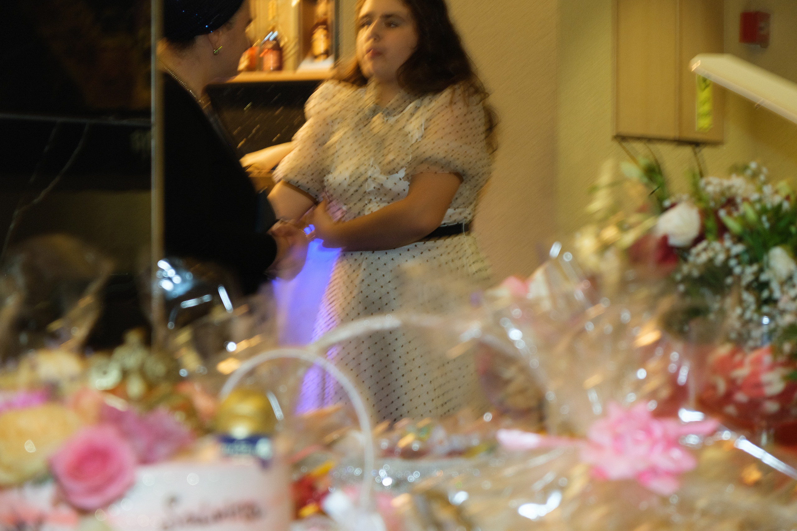 Birthday. Middle East Photo Agency סוכנות צילום המזרח התיכון — צילום מקצועי והדפסת מגנטים לאירועים