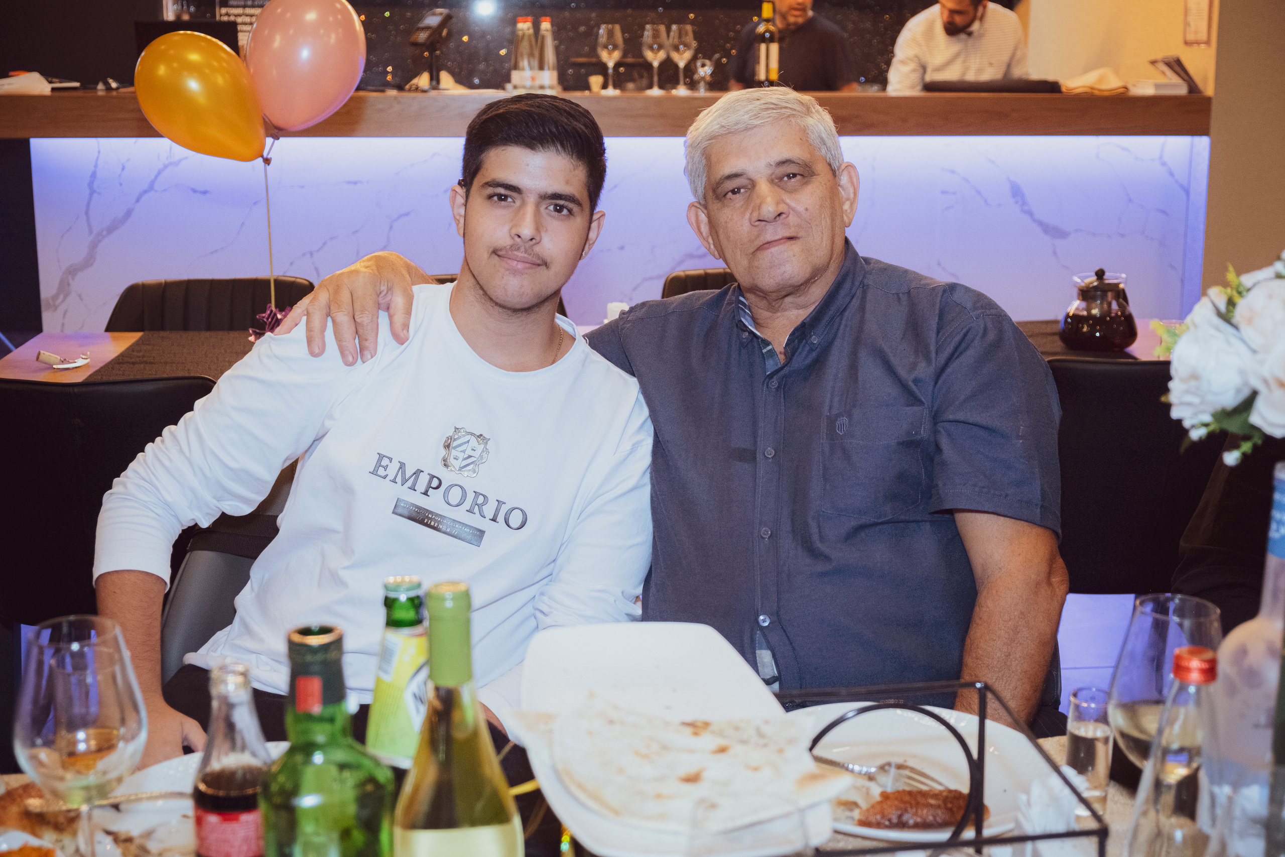 Birthday. Middle East Photo Agency סוכנות צילום המזרח התיכון — צילום מקצועי והדפסת מגנטים לאירועים