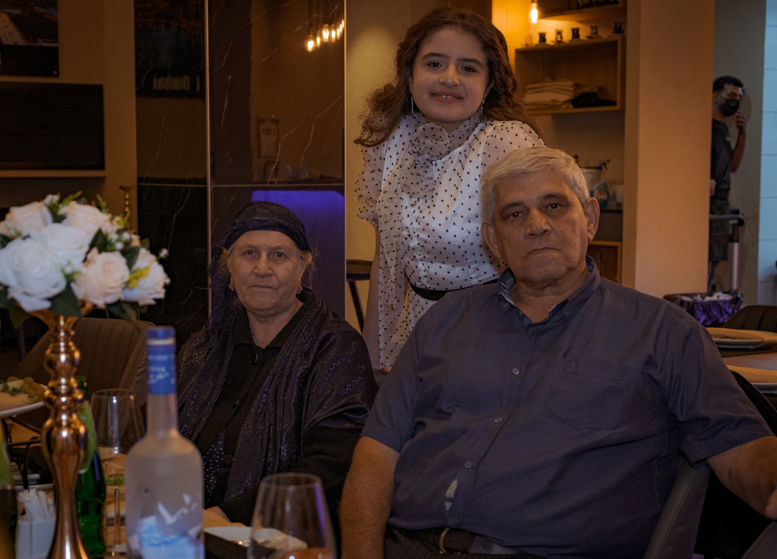 Birthday party. Middle East Photo Agency — Weddings, Bar & Bat Mitzvahs, Brit Milah, Theater, Magnets, Portraits