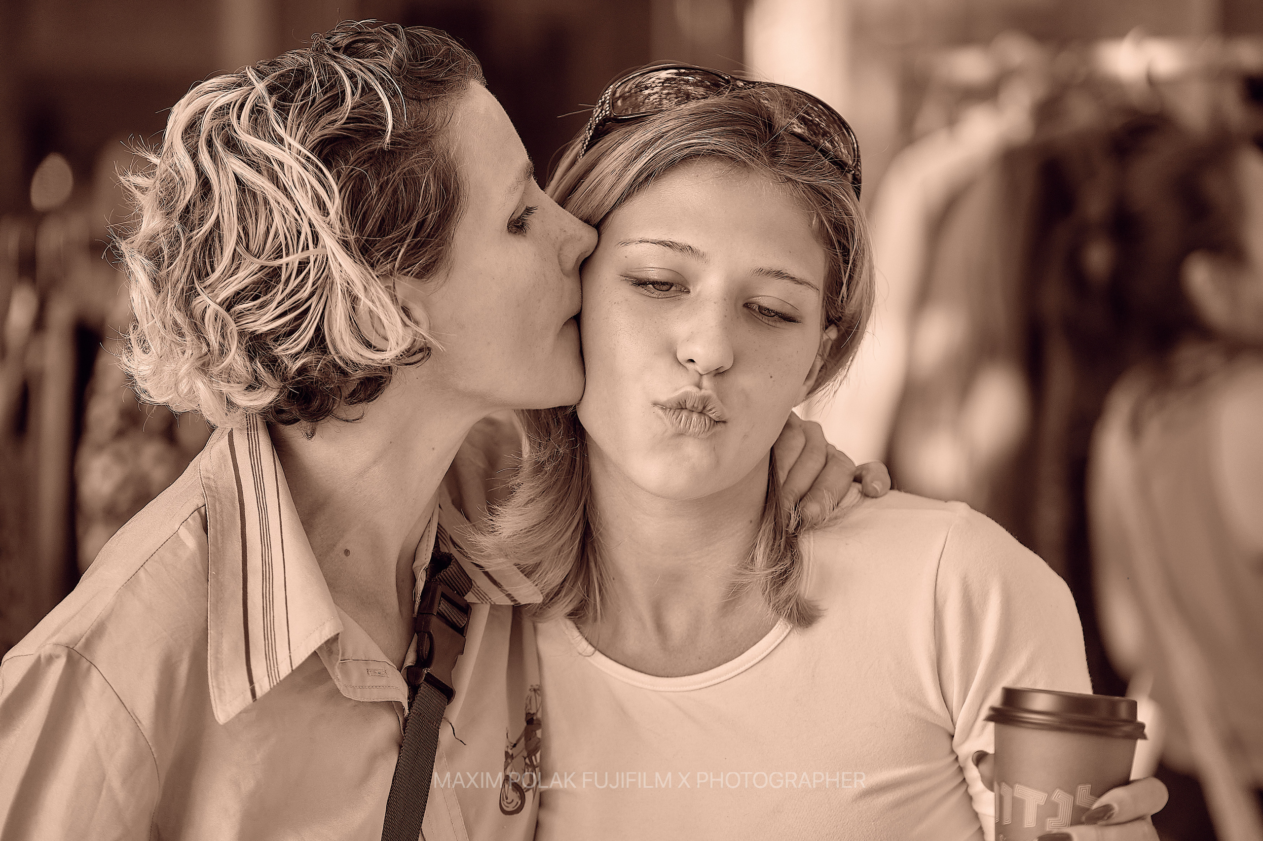 FLORENTINE FASHION MARKET. TEL AVIV COLLECTION. Middle East Photo Agency — Свадьбы, Бар и Бат-мицва, Брит, Театр, Магниты, Портреты