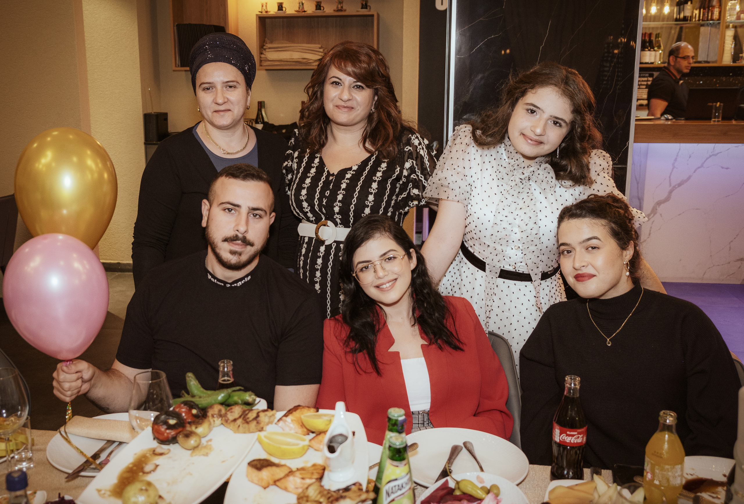 Birthday party. Middle East Photo Agency — Weddings, Bar & Bat Mitzvahs, Brit Milah, Theater, Magnets, Portraits