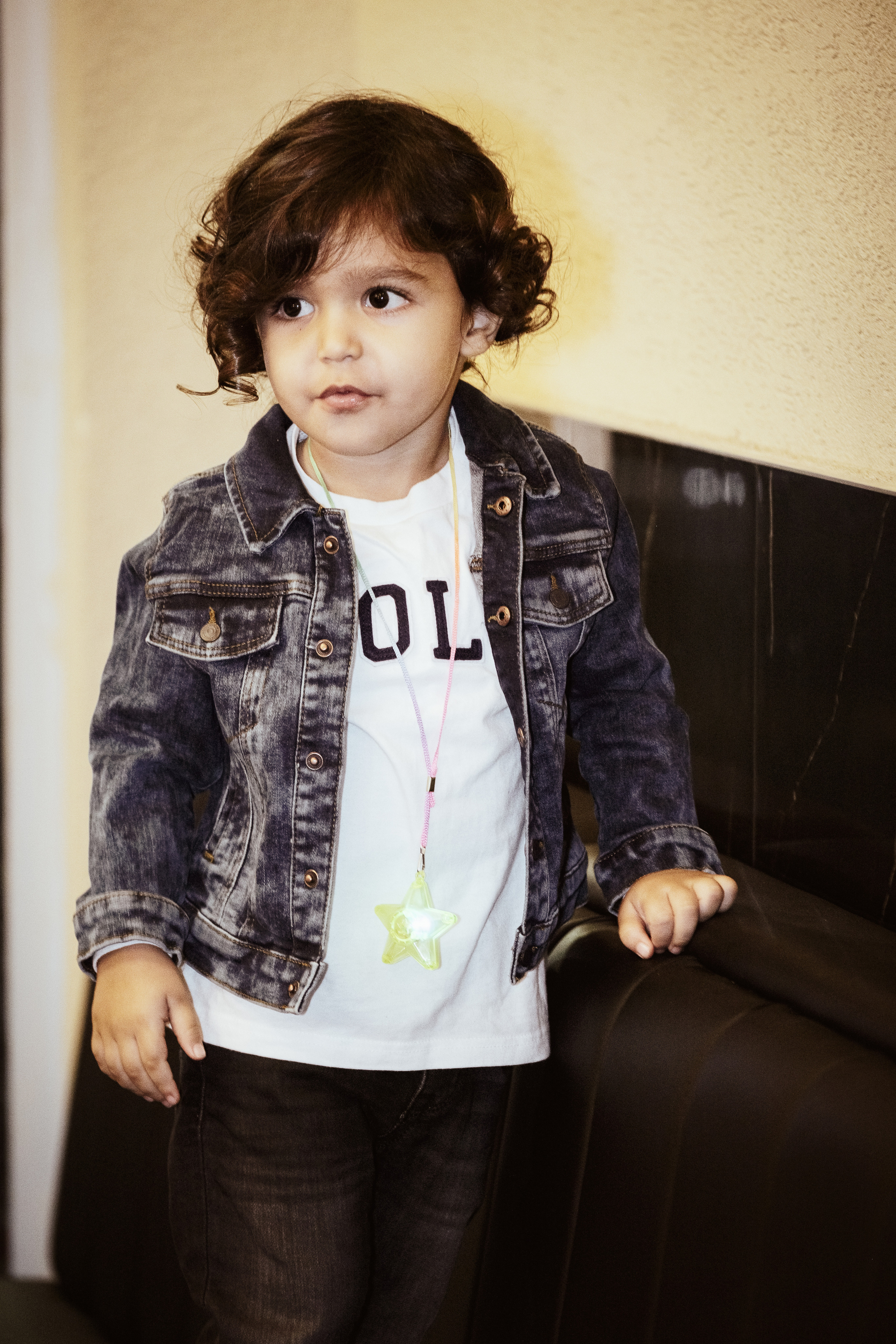 Birthday. Middle East Photo Agency סוכנות צילום המזרח התיכון — צילום מקצועי והדפסת מגנטים לאירועים