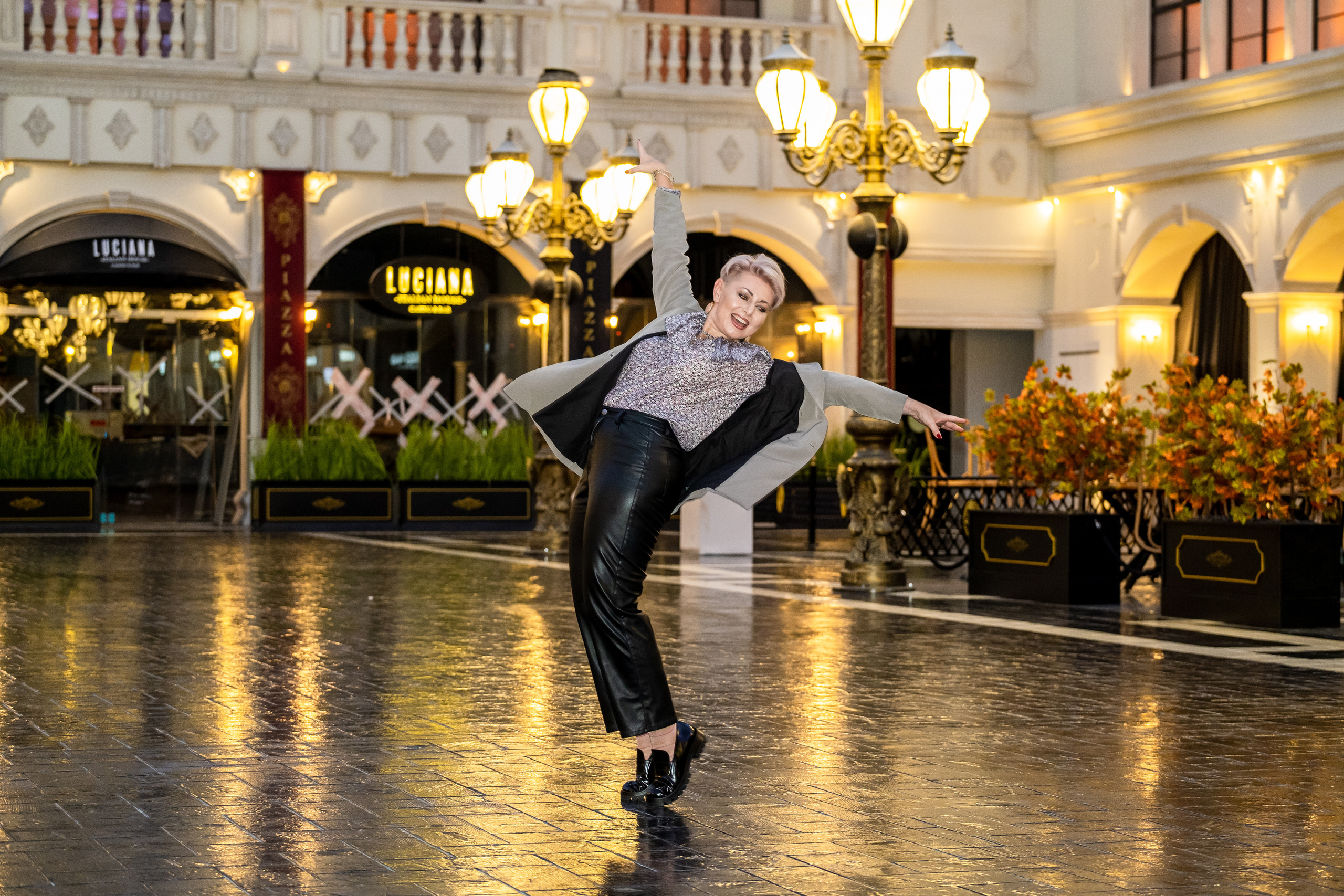 Venezia Modiin. Middle East Photo Agency סוכנות צילום המזרח התיכון — צילום מקצועי והדפסת מגנטים לאירועים