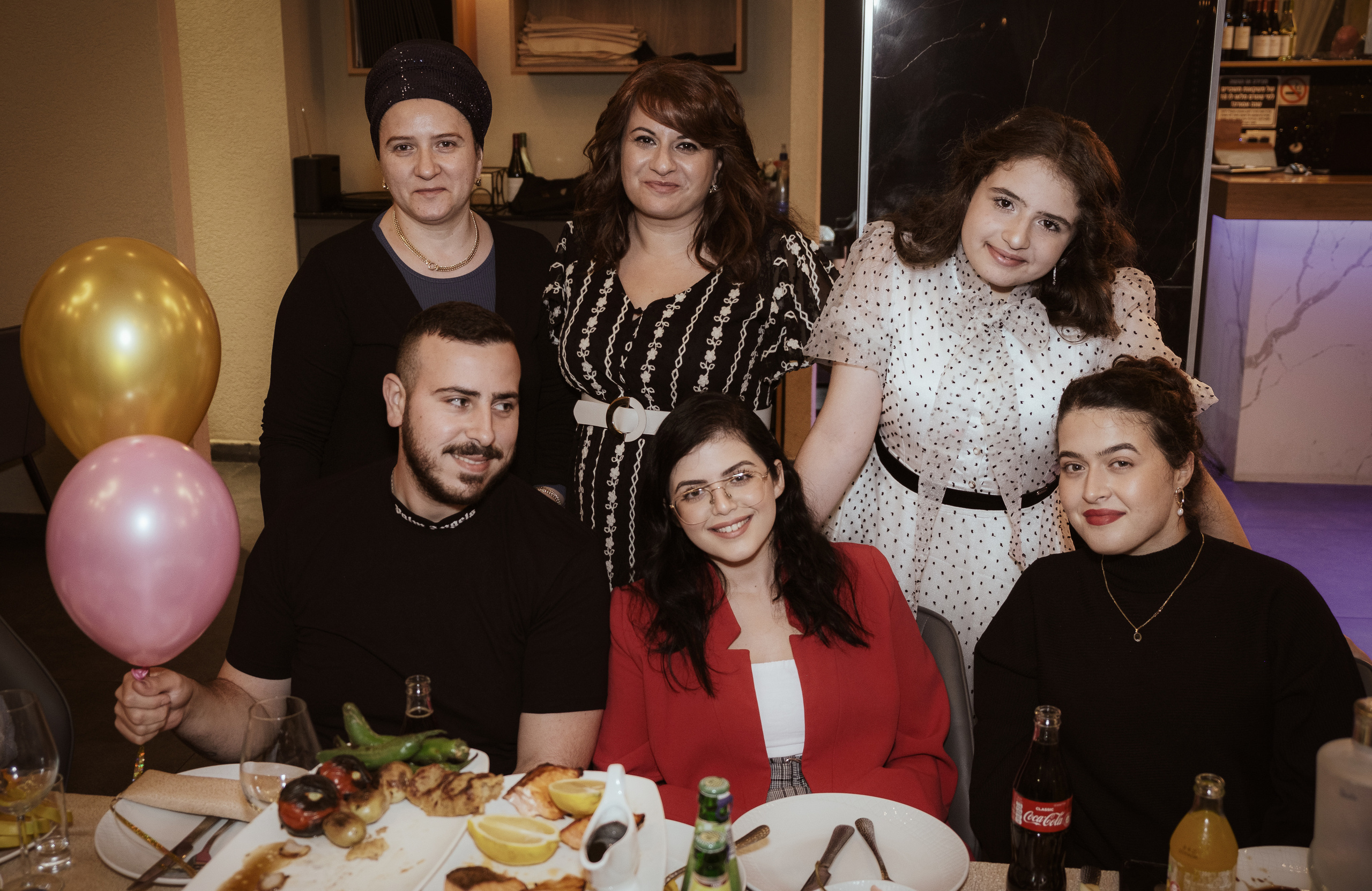 Birthday. Middle East Photo Agency סוכנות צילום המזרח התיכון — צילום מקצועי והדפסת מגנטים לאירועים