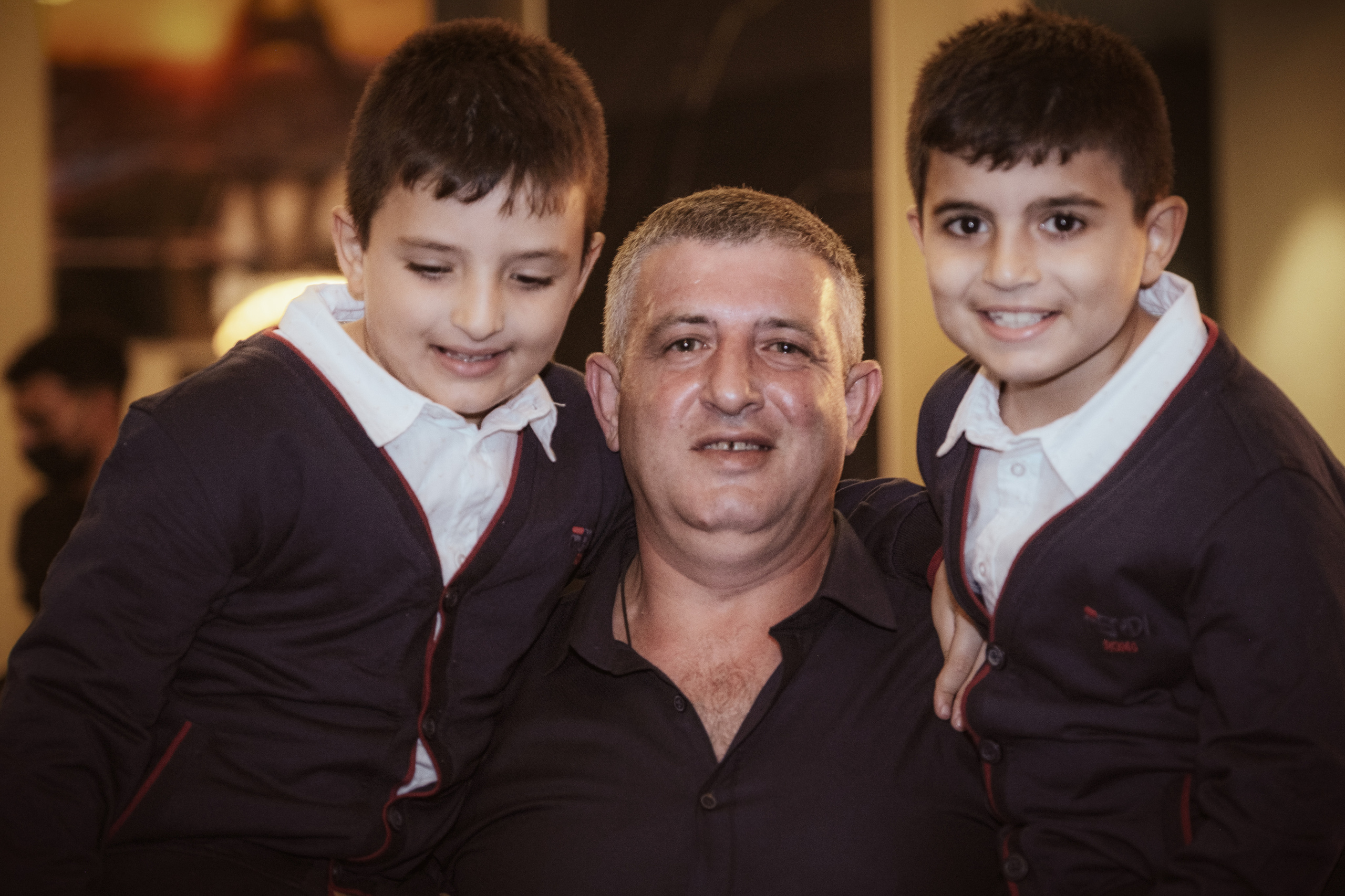 Birthday party. Middle East Photo Agency — Weddings, Bar & Bat Mitzvahs, Brit Milah, Theater, Magnets, Portraits