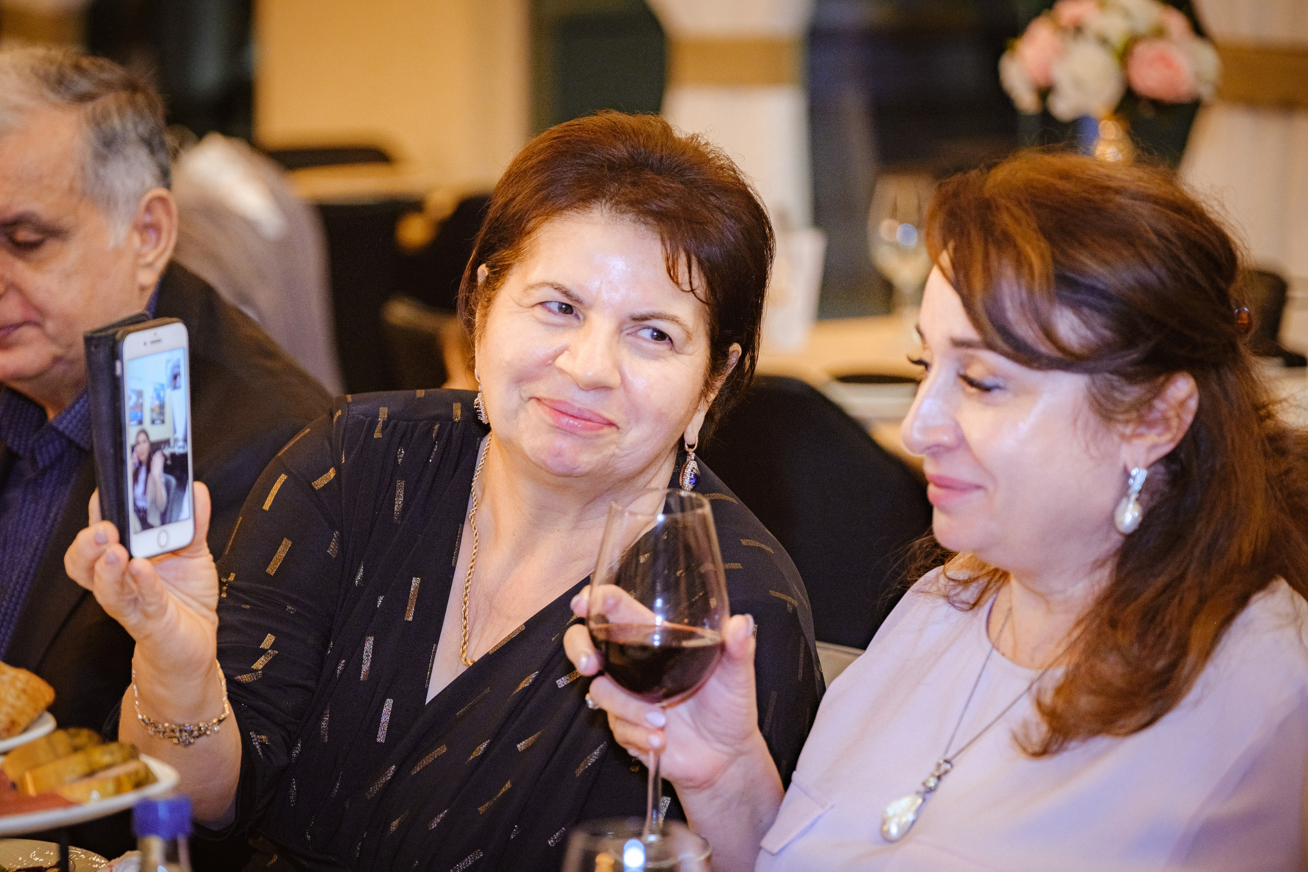 Birthday. Middle East Photo Agency סוכנות צילום המזרח התיכון — צילום מקצועי והדפסת מגנטים לאירועים