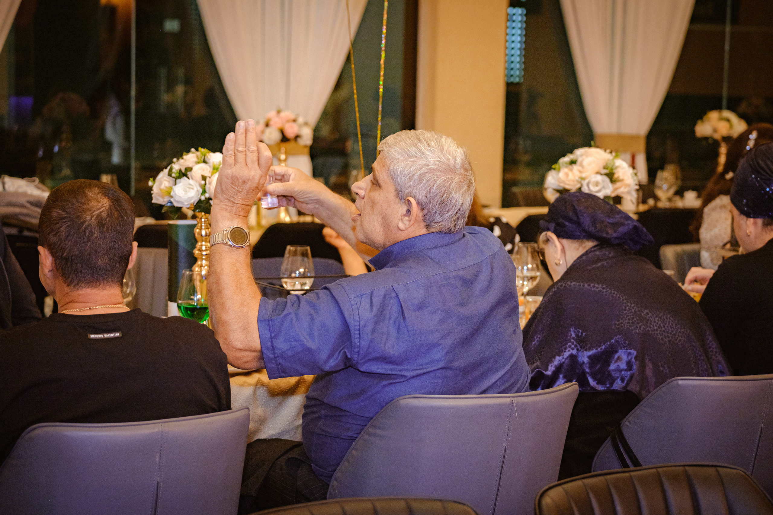 Birthday. Middle East Photo Agency סוכנות צילום המזרח התיכון — צילום מקצועי והדפסת מגנטים לאירועים