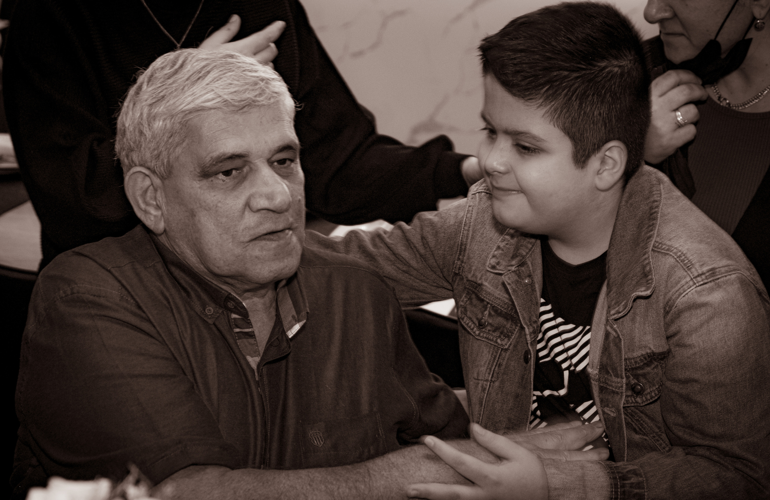 Birthday party. Middle East Photo Agency — Weddings, Bar & Bat Mitzvahs, Brit Milah, Theater, Magnets, Portraits