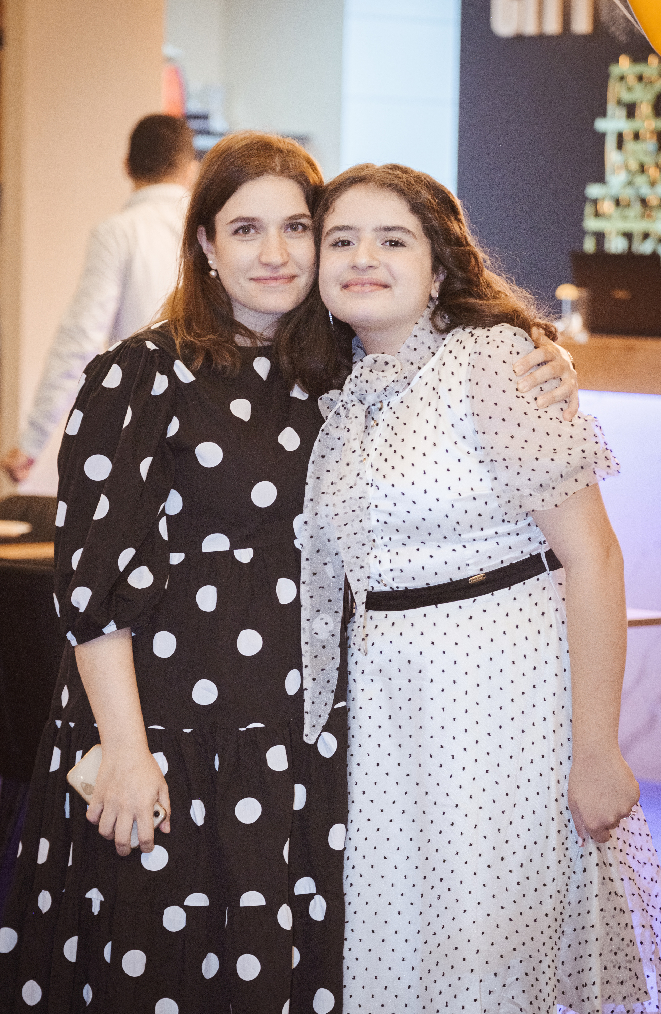 Birthday. Middle East Photo Agency סוכנות צילום המזרח התיכון — צילום מקצועי והדפסת מגנטים לאירועים