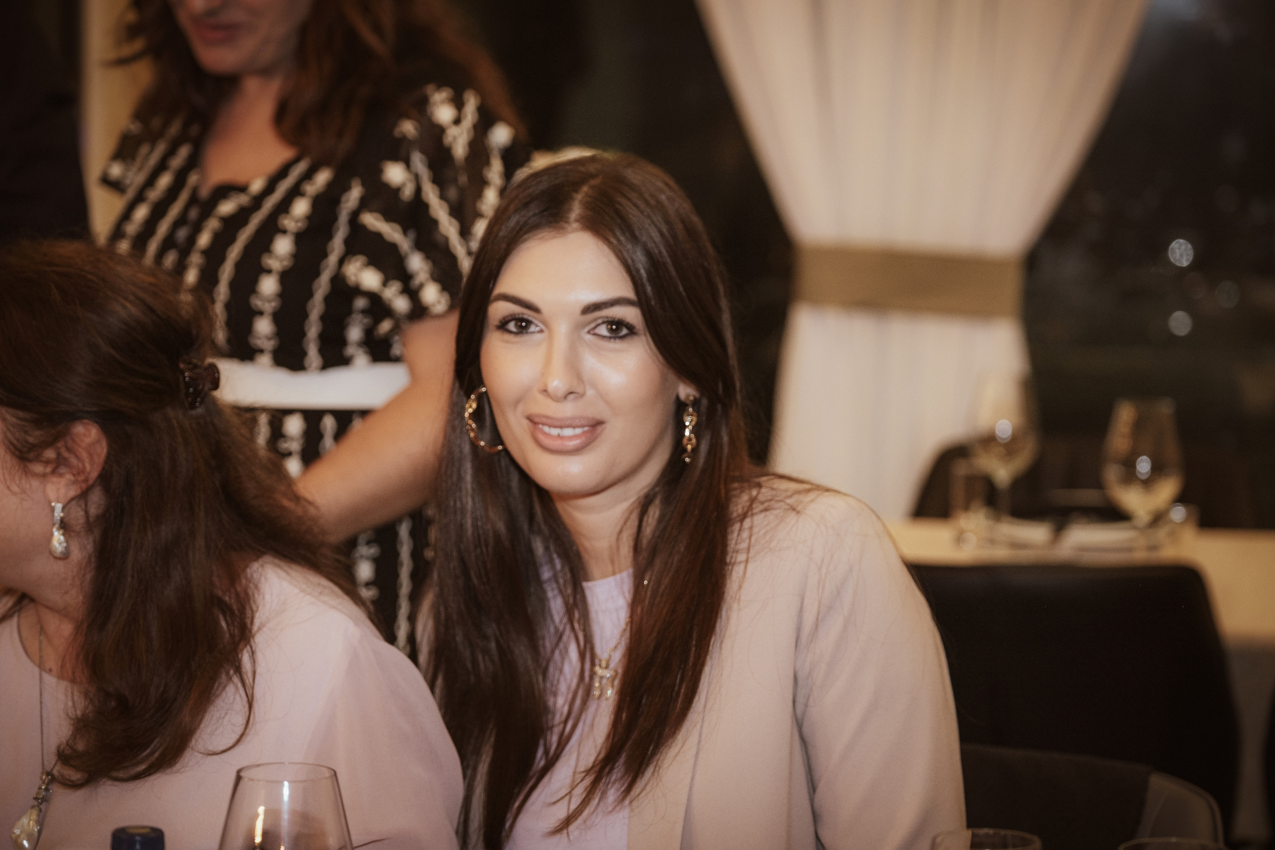 Birthday party. Middle East Photo Agency — Weddings, Bar & Bat Mitzvahs, Brit Milah, Theater, Magnets, Portraits