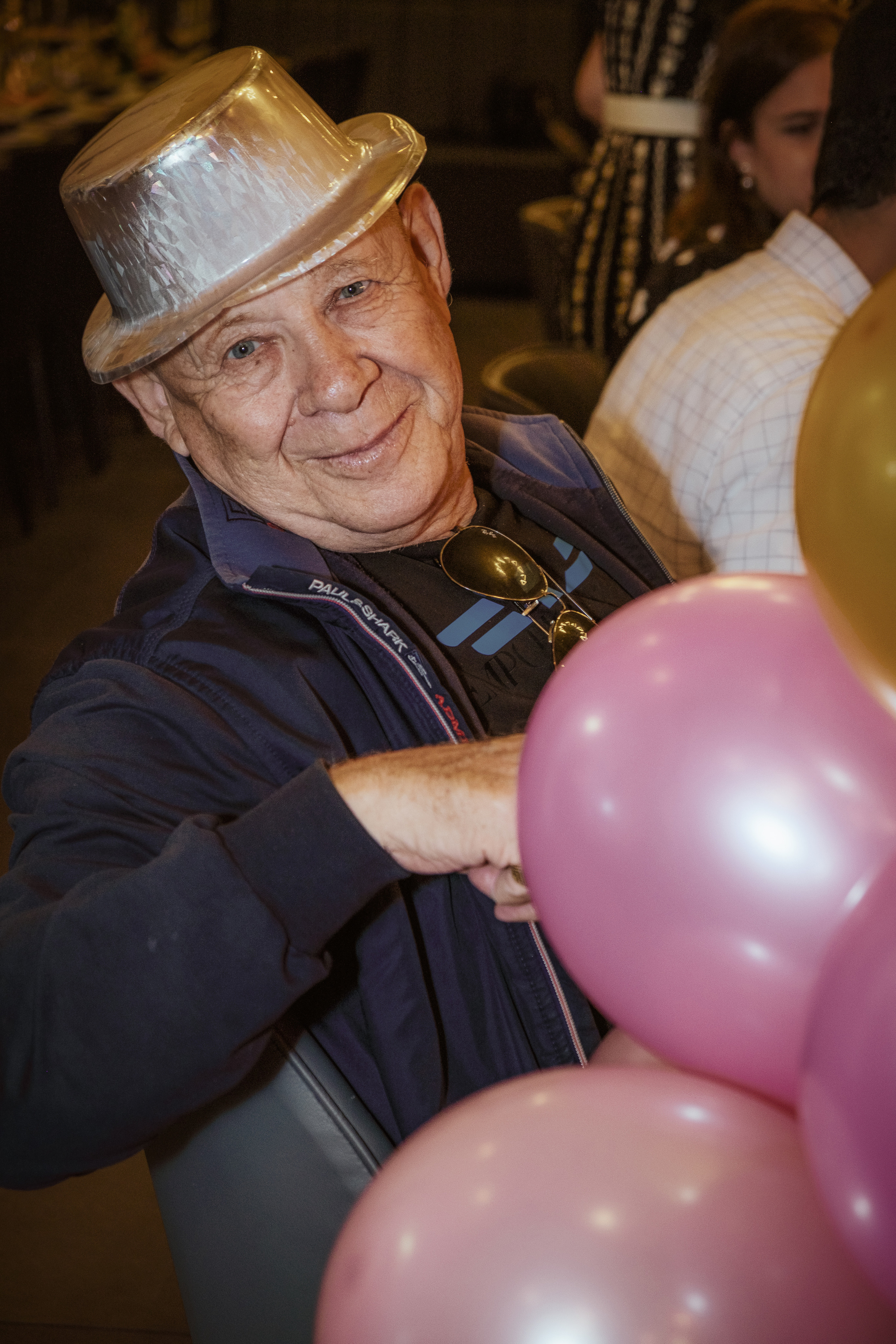 Birthday party. Middle East Photo Agency — Weddings, Bar & Bat Mitzvahs, Brit Milah, Theater, Magnets, Portraits