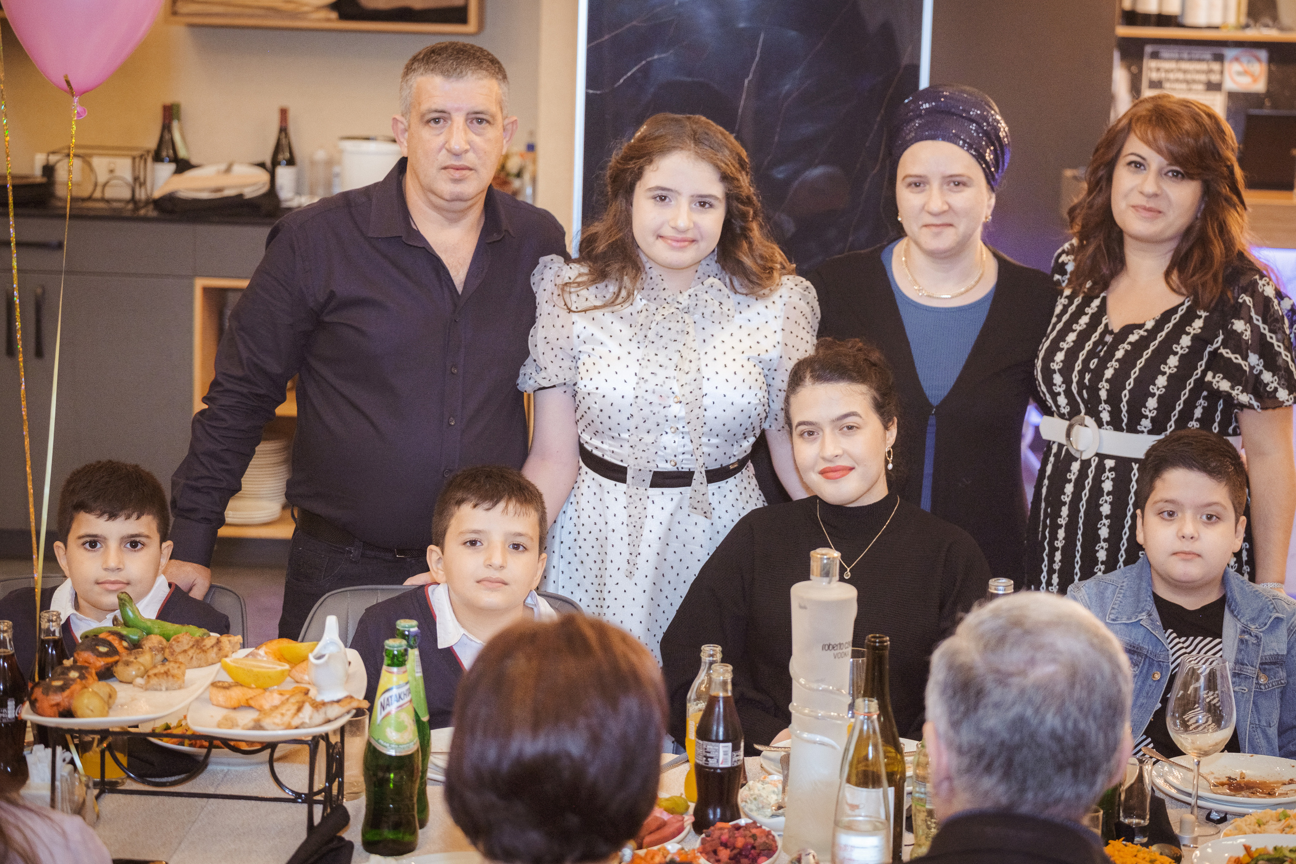 Birthday. Middle East Photo Agency סוכנות צילום המזרח התיכון — צילום מקצועי והדפסת מגנטים לאירועים