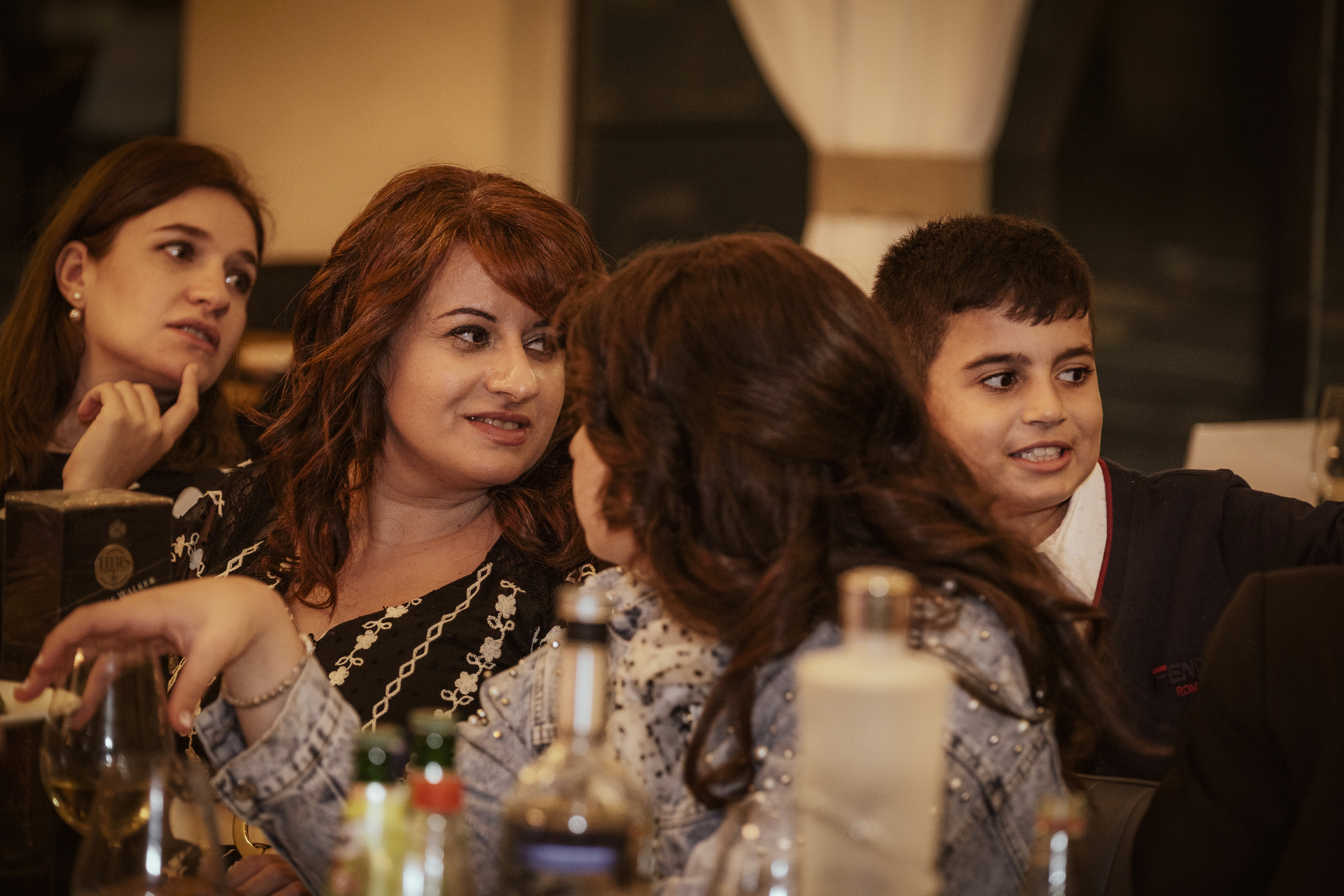 Birthday party. Middle East Photo Agency — Weddings, Bar & Bat Mitzvahs, Brit Milah, Theater, Magnets, Portraits