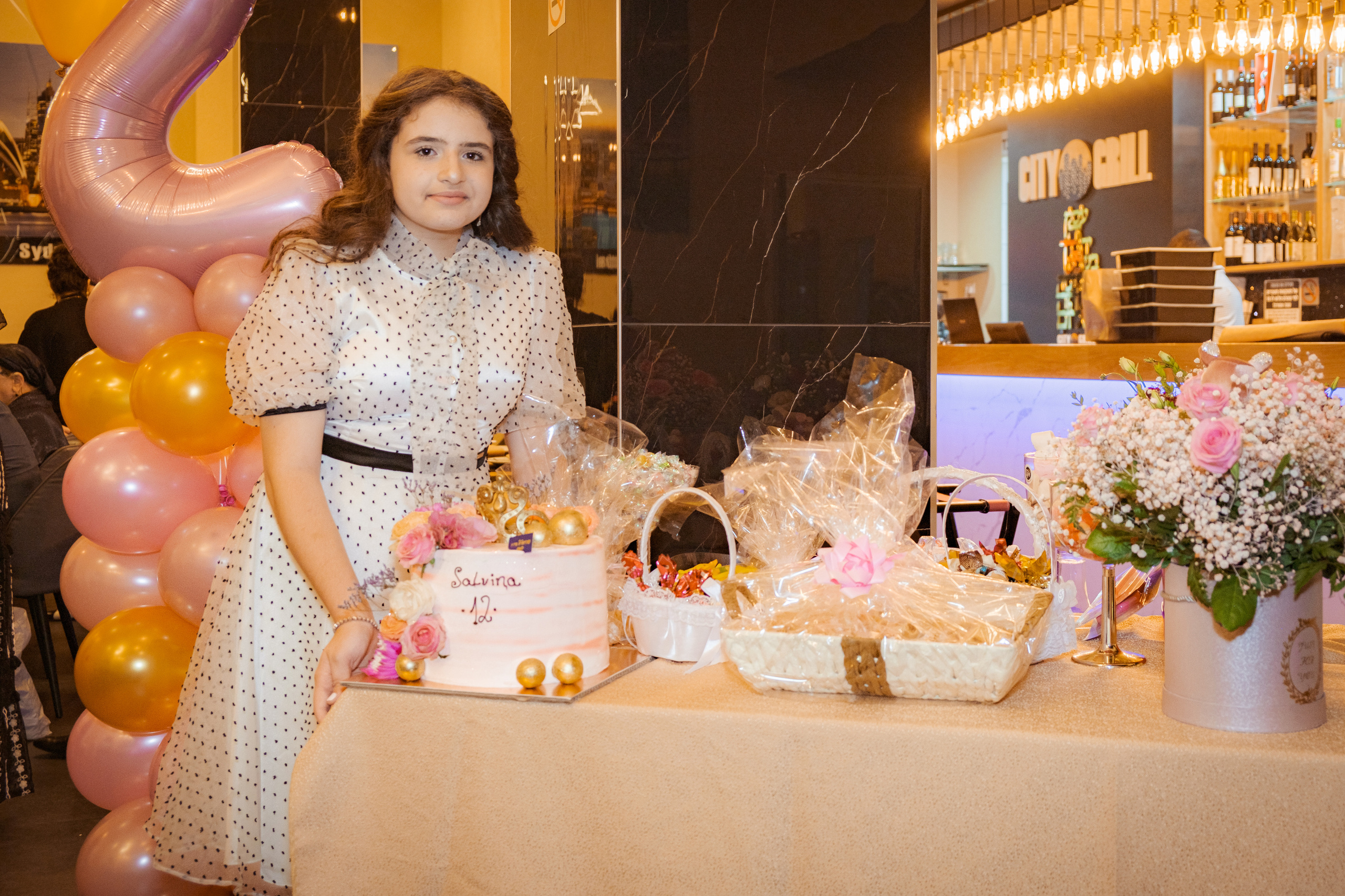 Birthday. Middle East Photo Agency סוכנות צילום המזרח התיכון — צילום מקצועי והדפסת מגנטים לאירועים