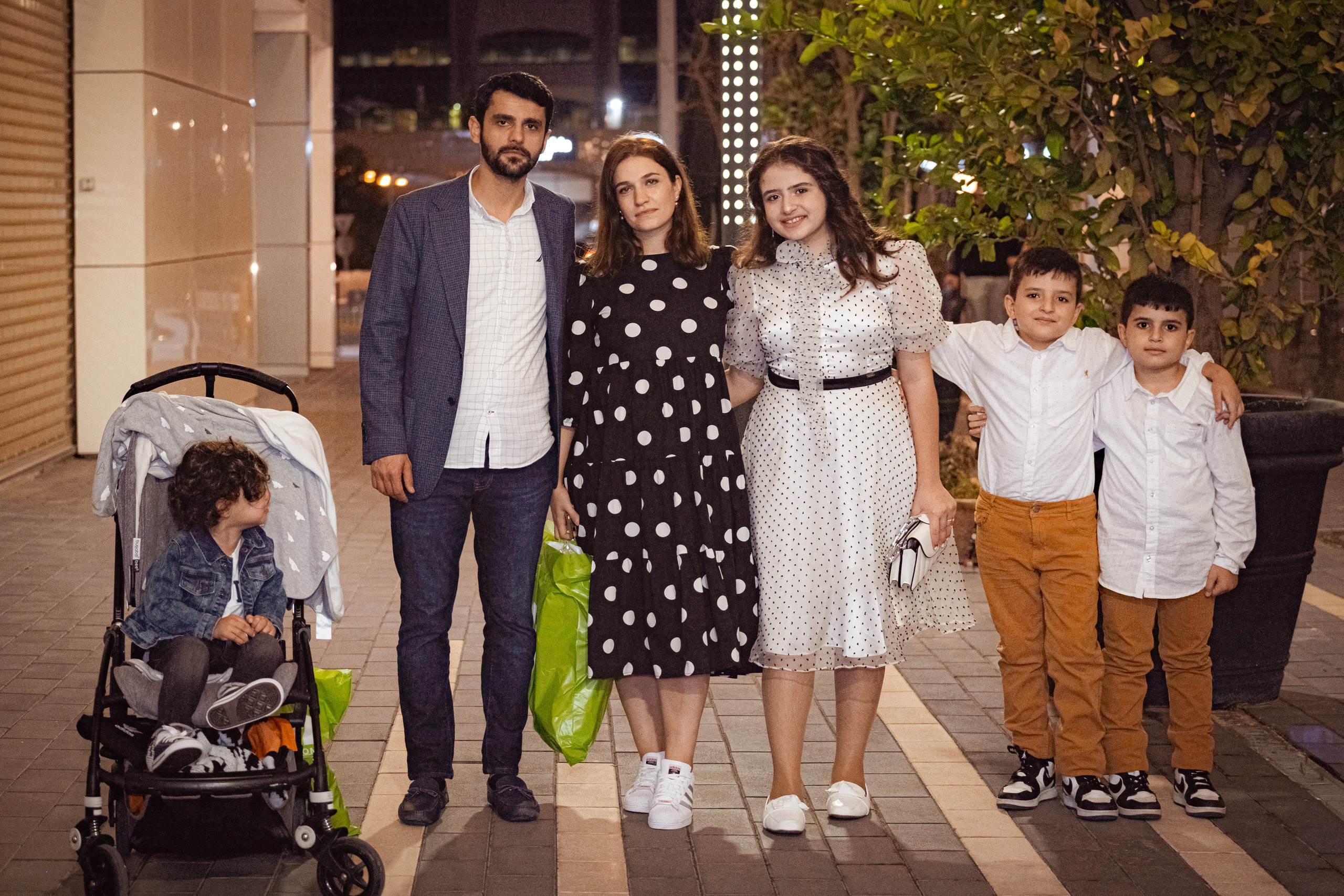 Birthday. Middle East Photo Agency סוכנות צילום המזרח התיכון — צילום מקצועי והדפסת מגנטים לאירועים