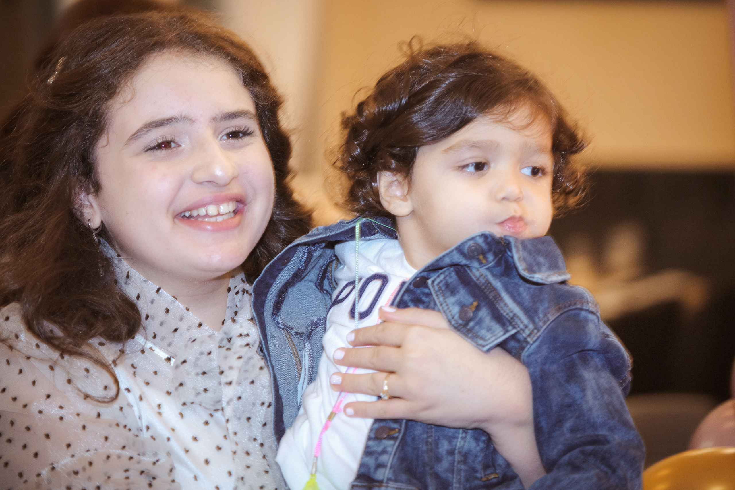 Birthday. Middle East Photo Agency סוכנות צילום המזרח התיכון — צילום מקצועי והדפסת מגנטים לאירועים