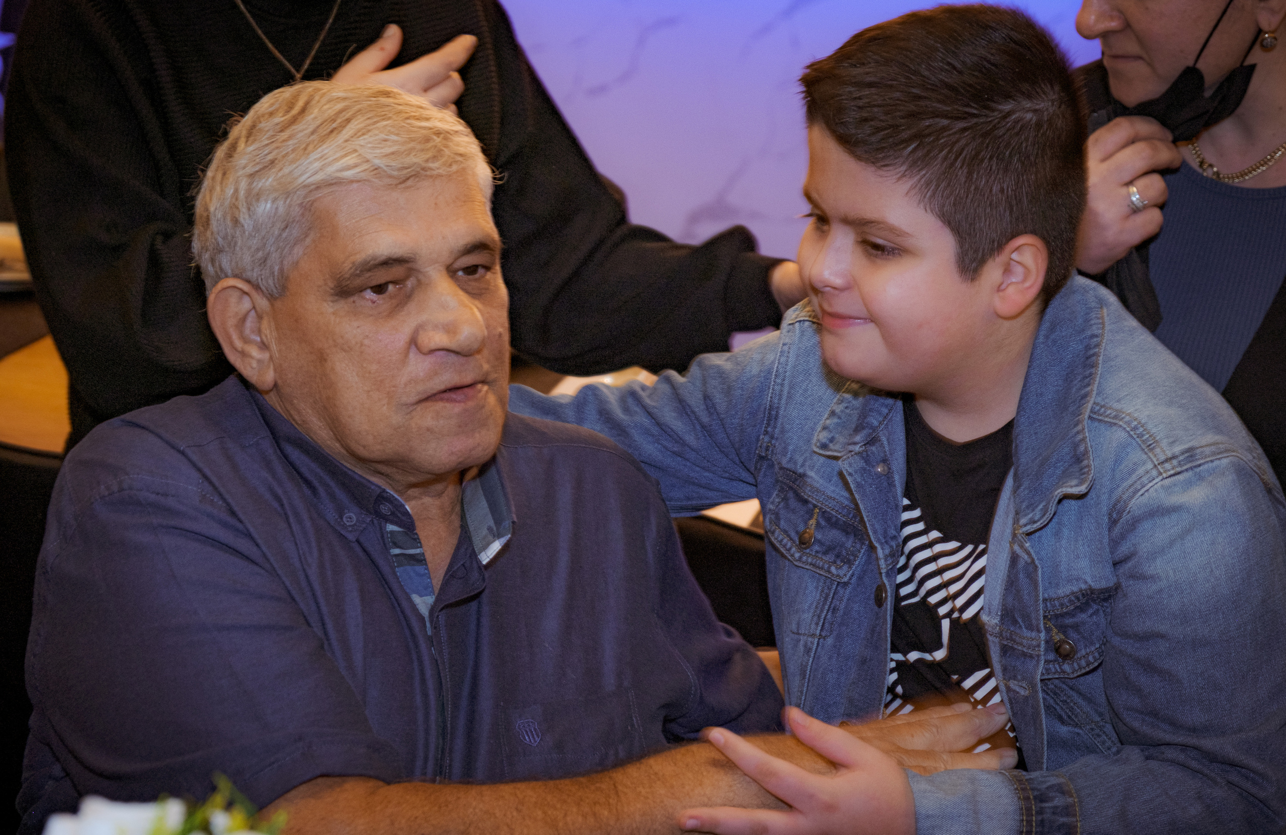 Birthday party. Middle East Photo Agency — Weddings, Bar & Bat Mitzvahs, Brit Milah, Theater, Magnets, Portraits