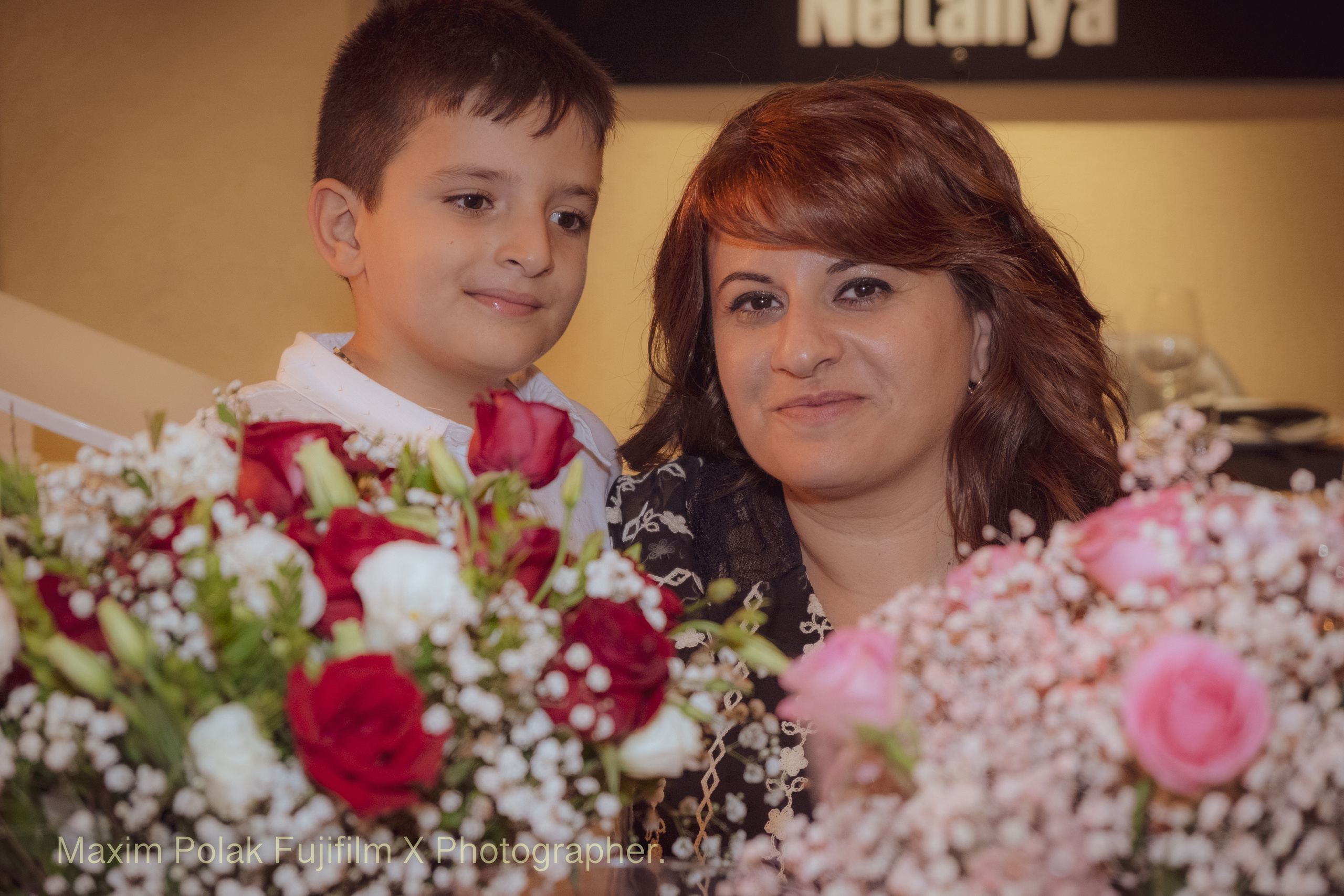 Birthday party. Middle East Photo Agency — Weddings, Bar & Bat Mitzvahs, Brit Milah, Theater, Magnets, Portraits