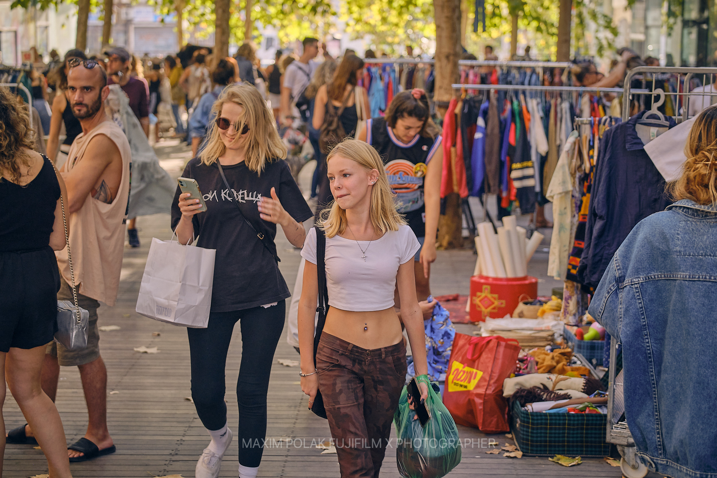 FLORENTINE FASHION MARKET. TEL AVIV COLLECTION. Middle East Photo Agency — Свадьбы, Бар и Бат-мицва, Брит, Театр, Магниты, Портреты