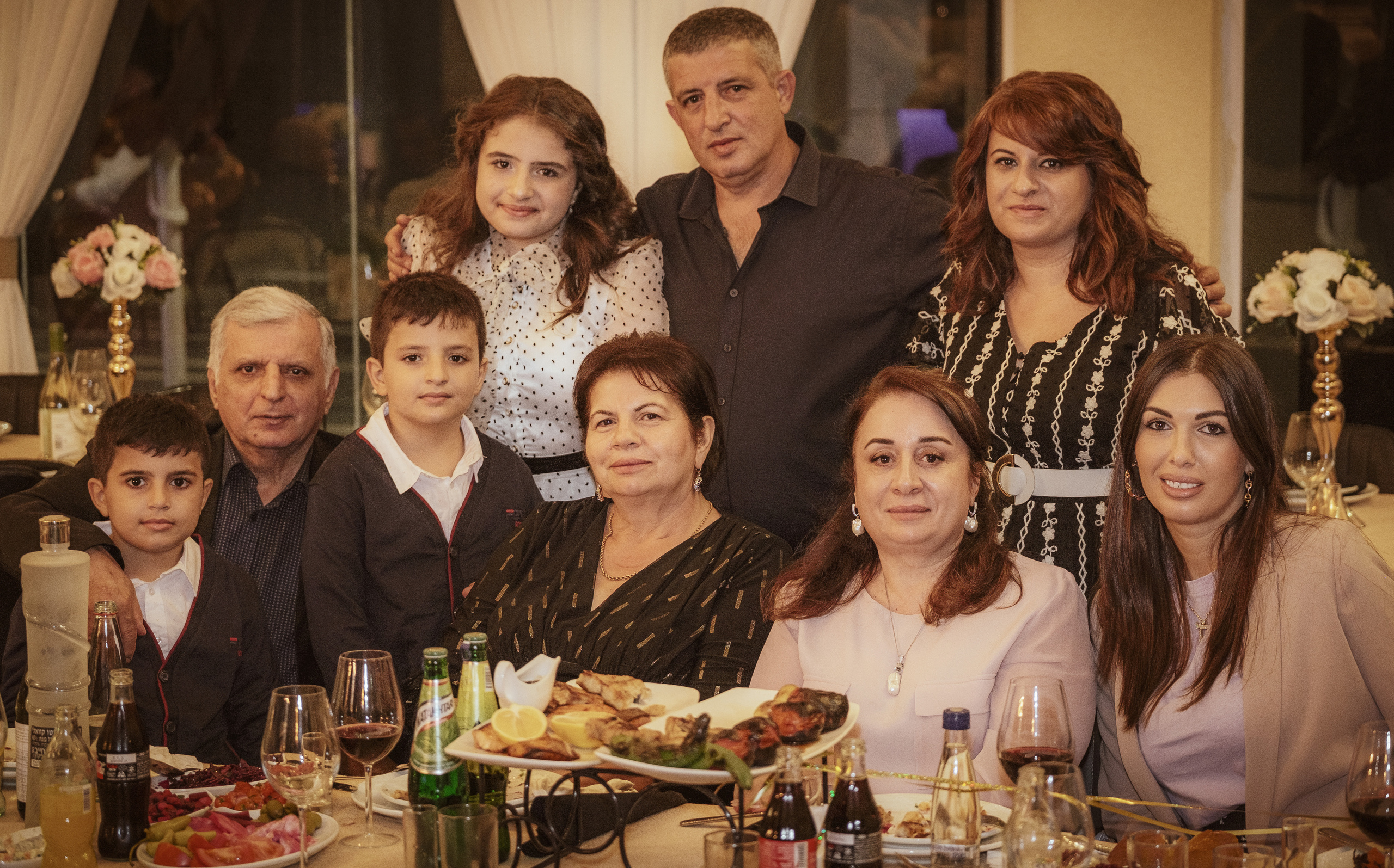 Birthday party. Middle East Photo Agency — Weddings, Bar & Bat Mitzvahs, Brit Milah, Theater, Magnets, Portraits