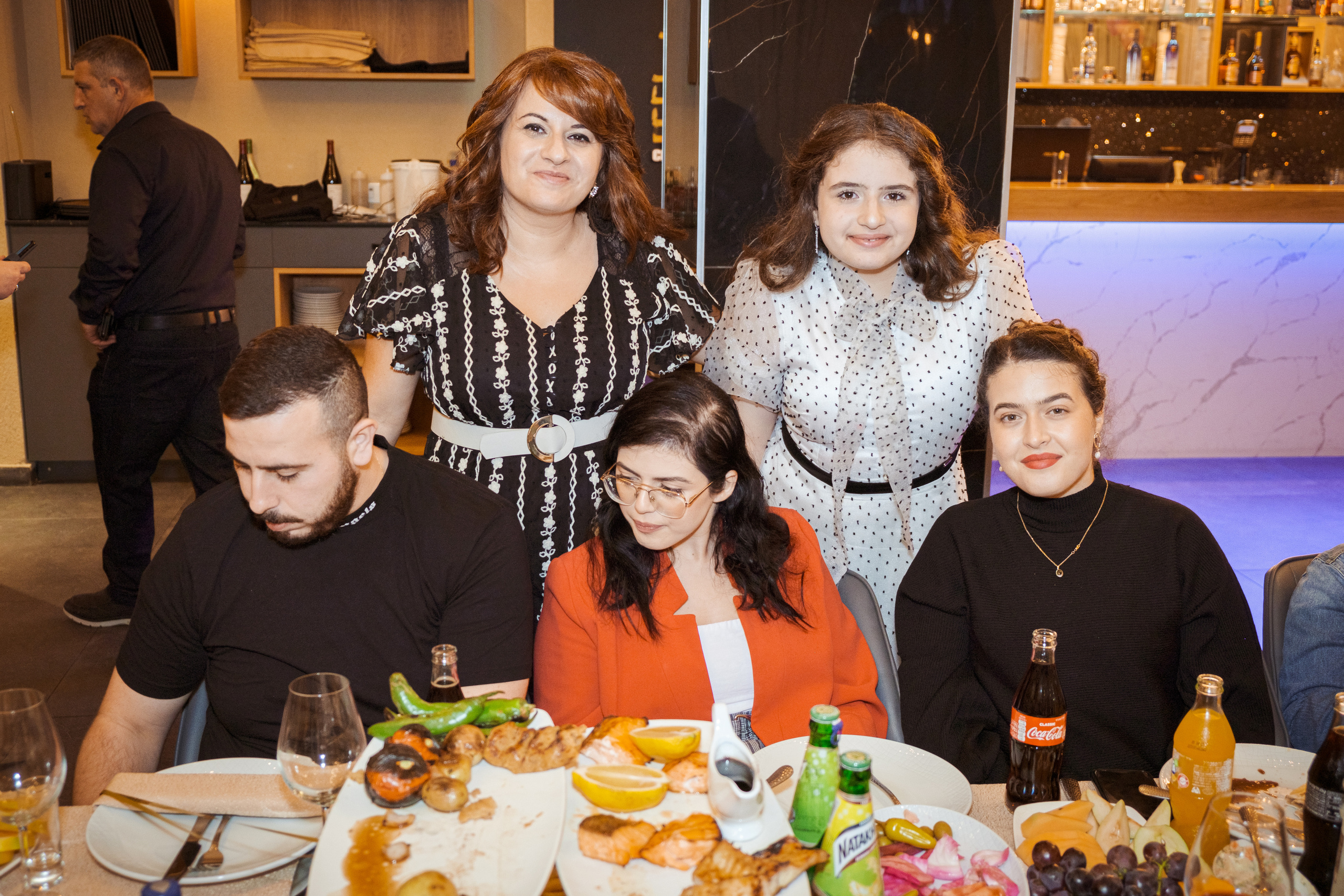 Birthday. Middle East Photo Agency סוכנות צילום המזרח התיכון — צילום מקצועי והדפסת מגנטים לאירועים