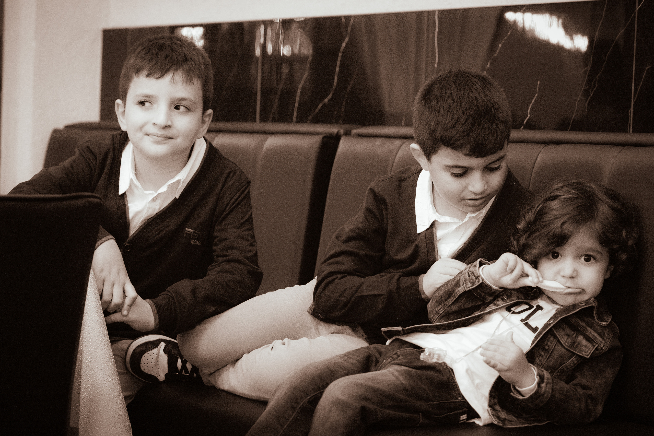 Birthday. Middle East Photo Agency סוכנות צילום המזרח התיכון — צילום מקצועי והדפסת מגנטים לאירועים