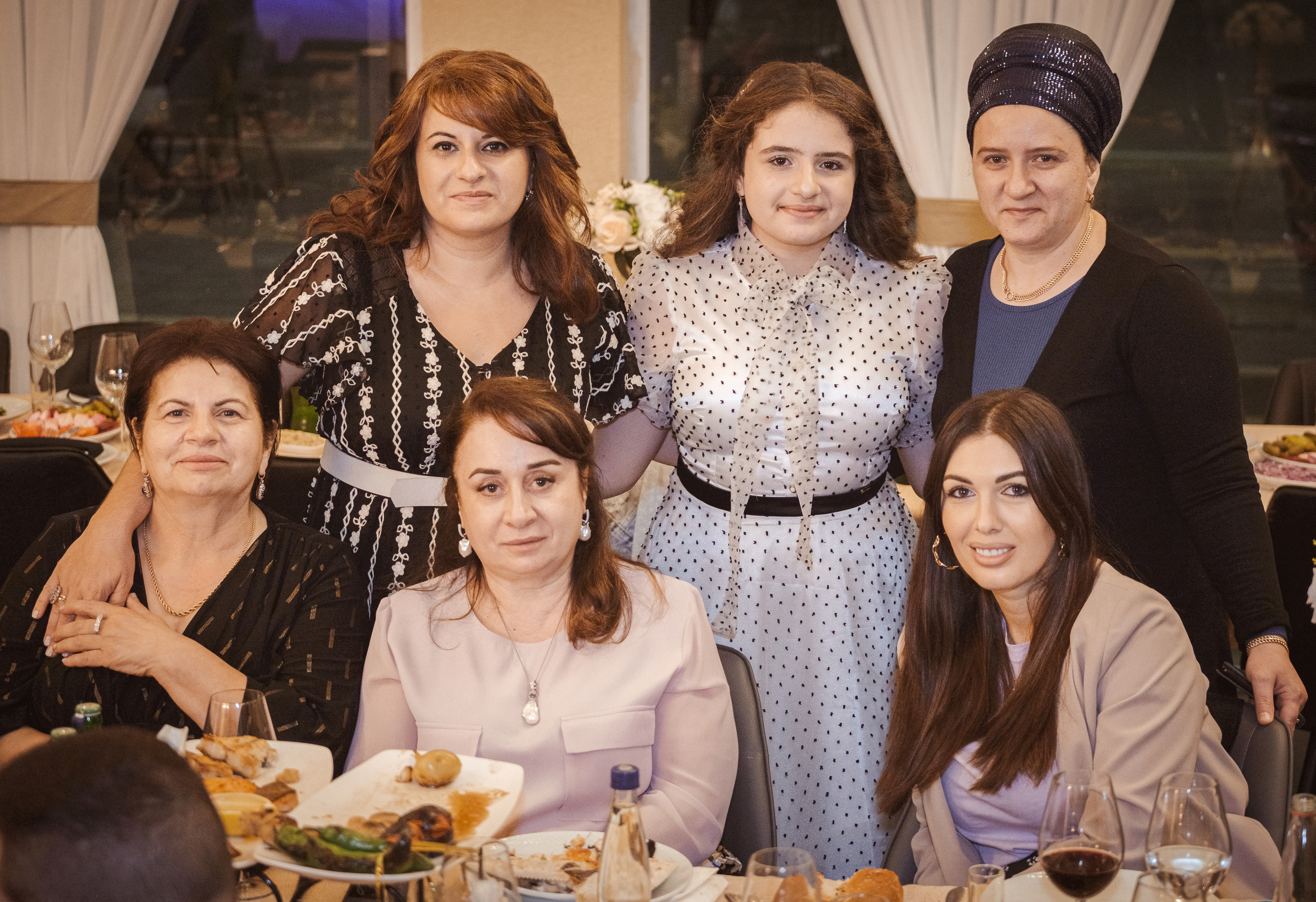 Birthday. Middle East Photo Agency סוכנות צילום המזרח התיכון — צילום מקצועי והדפסת מגנטים לאירועים