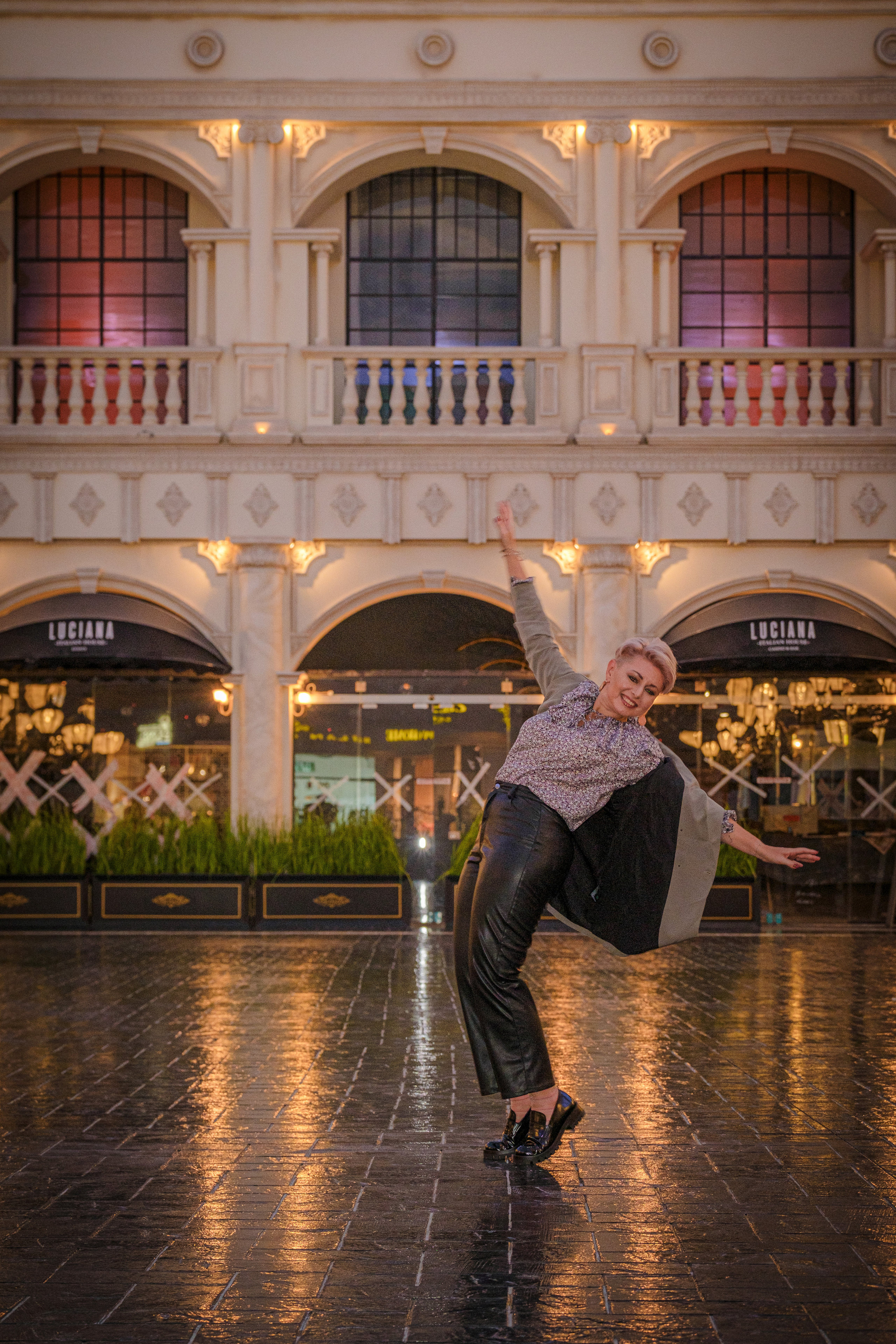 Venezia Modiin. Middle East Photo Agency סוכנות צילום המזרח התיכון — צילום מקצועי והדפסת מגנטים לאירועים