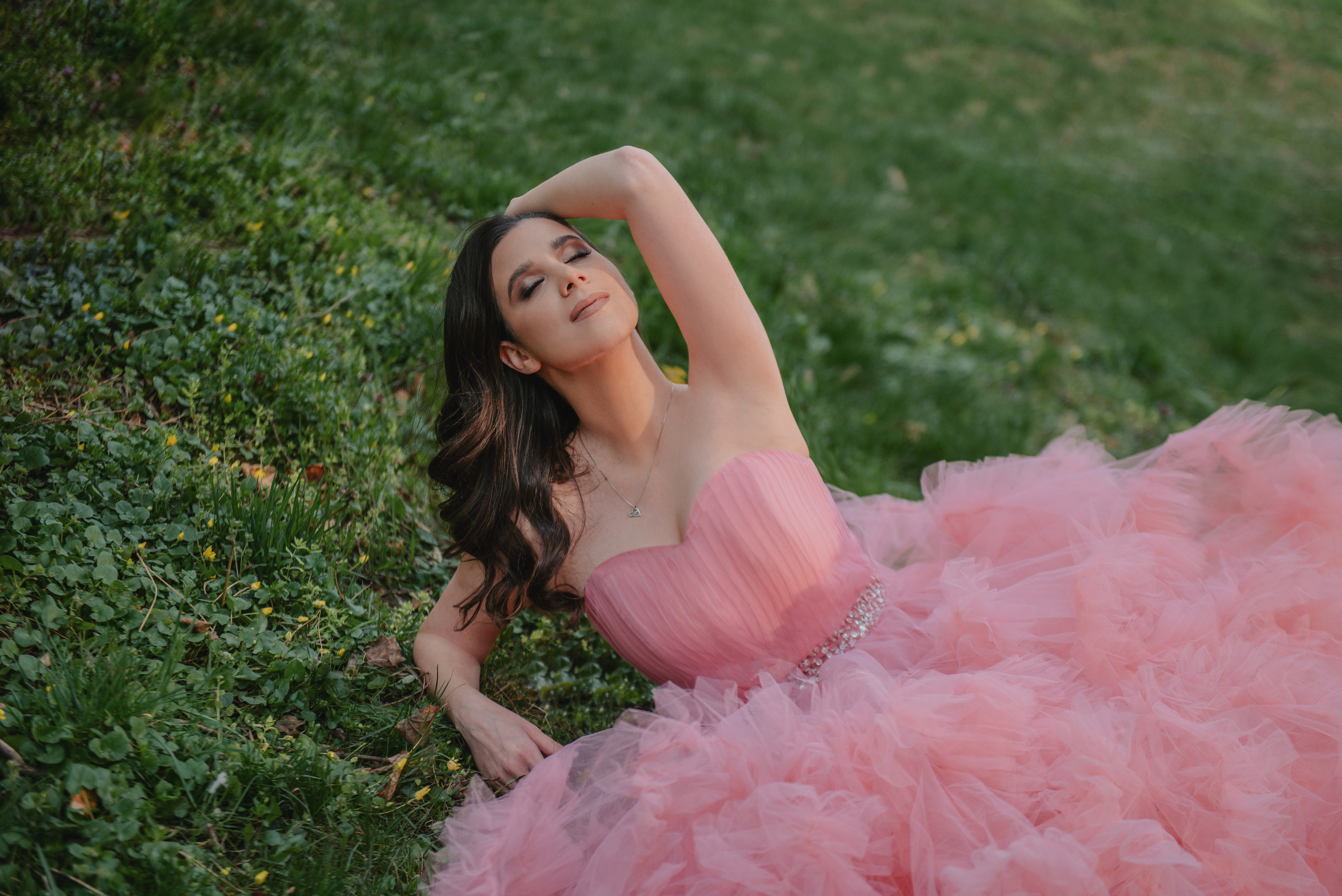 Уличная портретная фотосессия в Хавличковых садах в Праге. Профессиональный фотограф в Праге Анастасия Харитонова