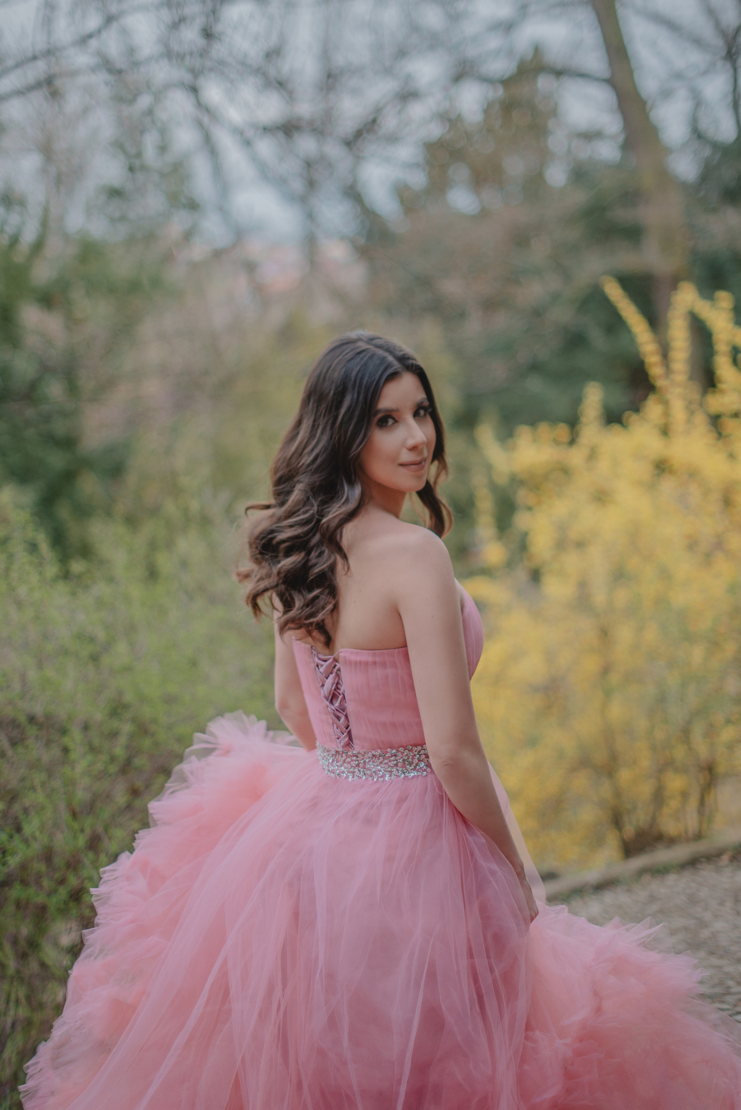 Уличная портретная фотосессия в Хавличковых садах в Праге. Профессиональный фотограф в Праге Анастасия Харитонова