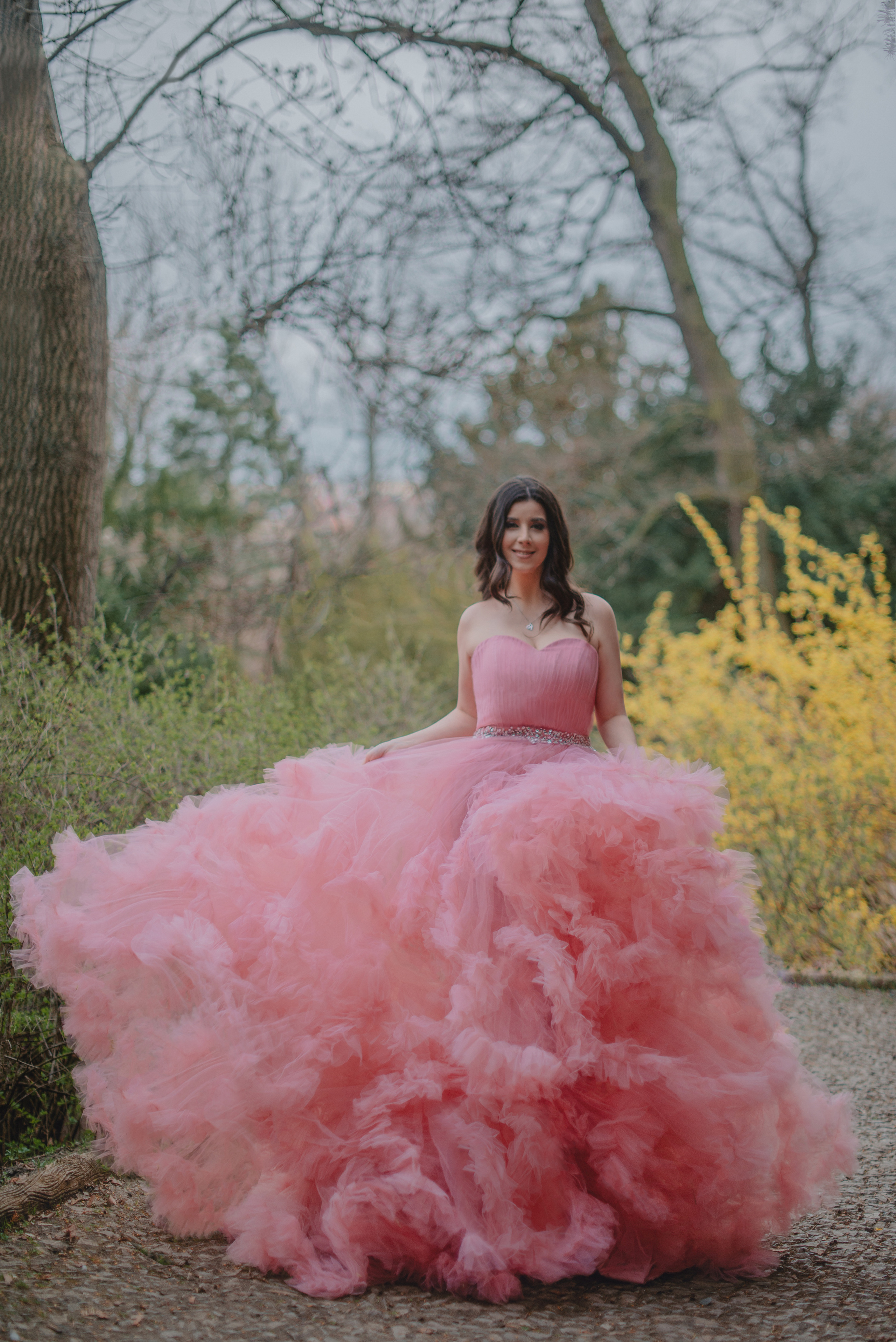 Уличная портретная фотосессия в Хавличковых садах в Праге. Профессиональный фотограф в Праге Анастасия Харитонова