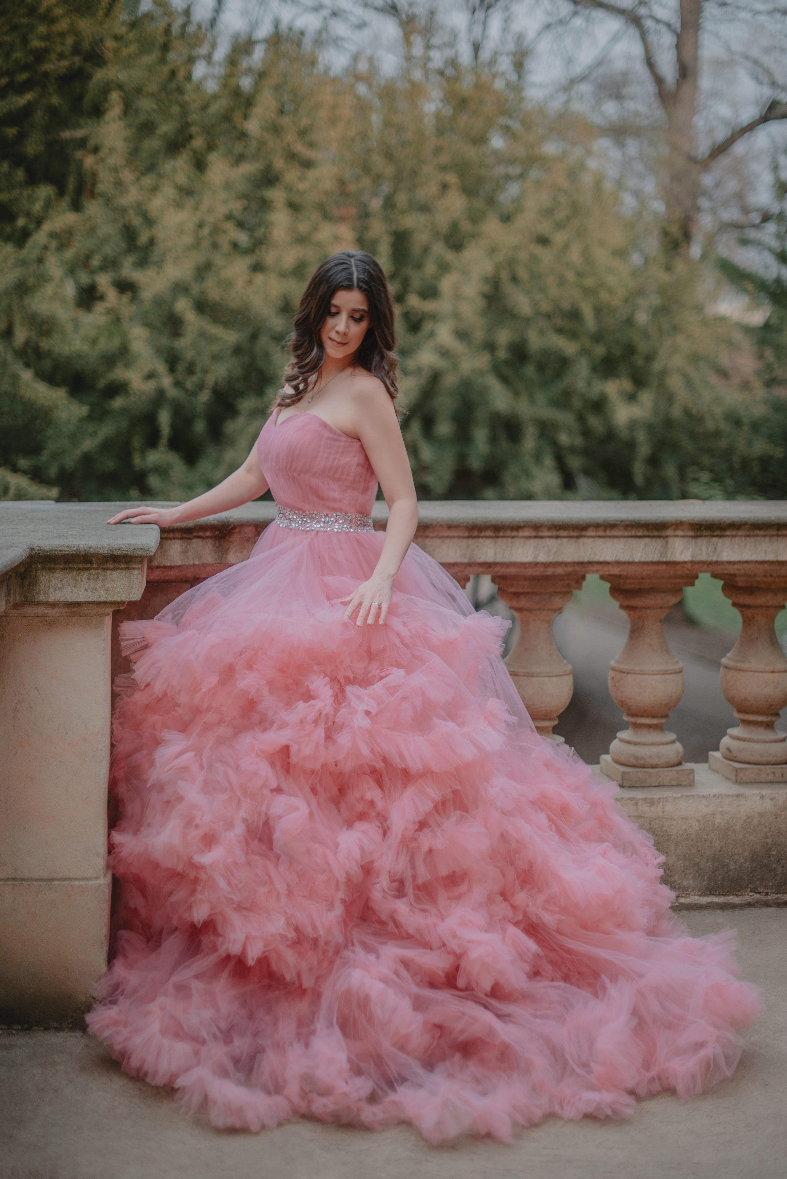 Уличная портретная фотосессия в Хавличковых садах в Праге. Профессиональный фотограф в Праге Анастасия Харитонова