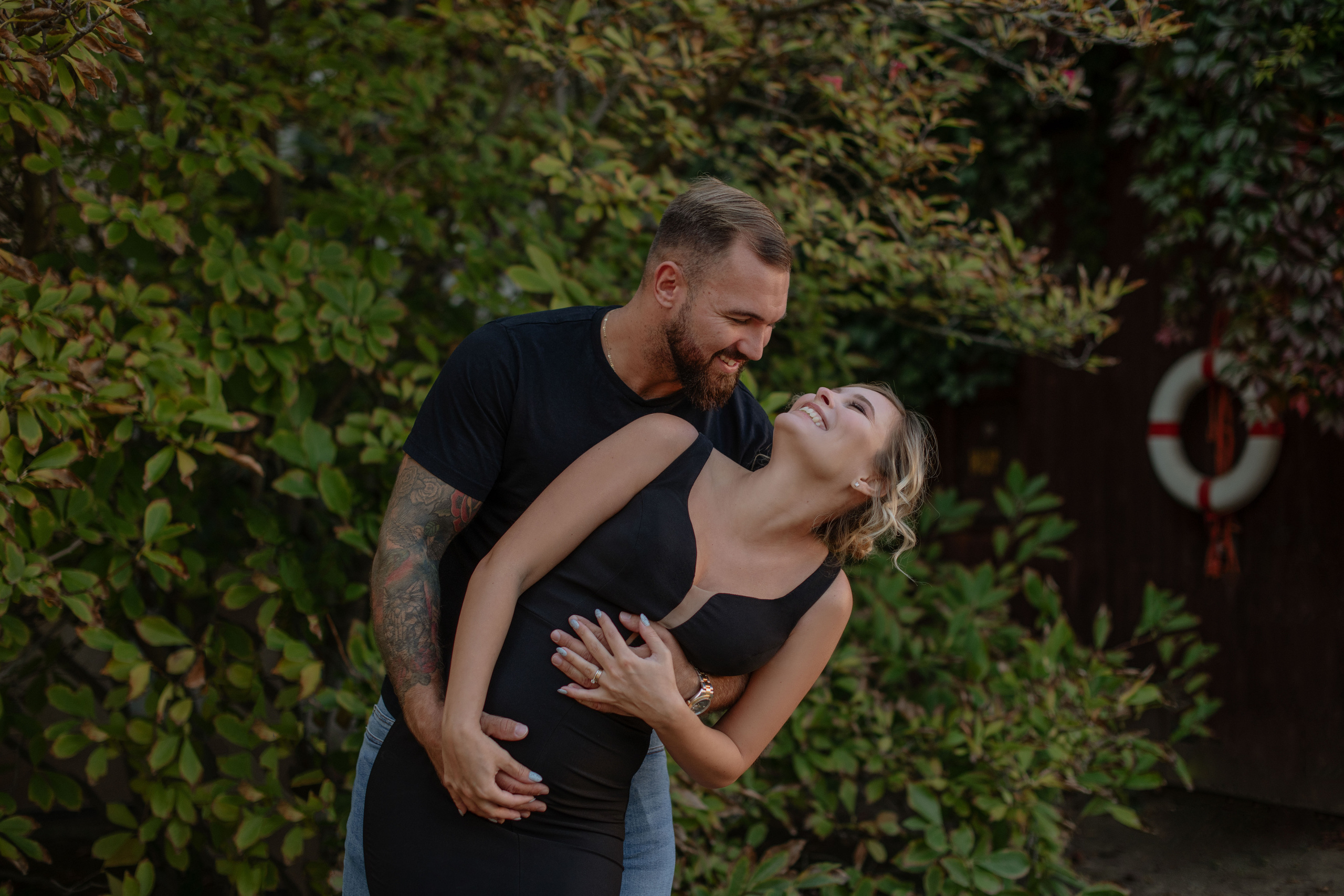 Pregnancy photography. Professional photographer in Prague Anastasia Haritonova