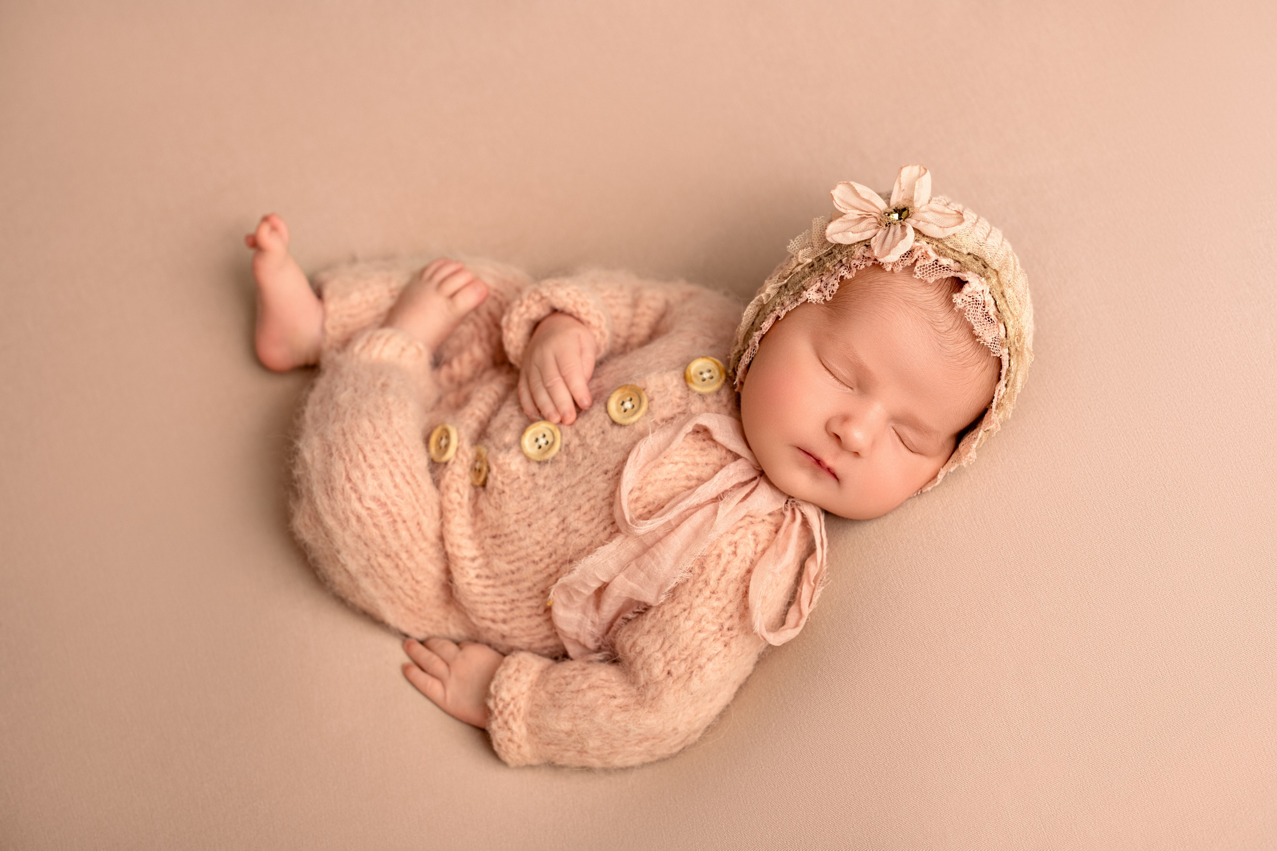 Newborn. Newborn photographer Sacramento