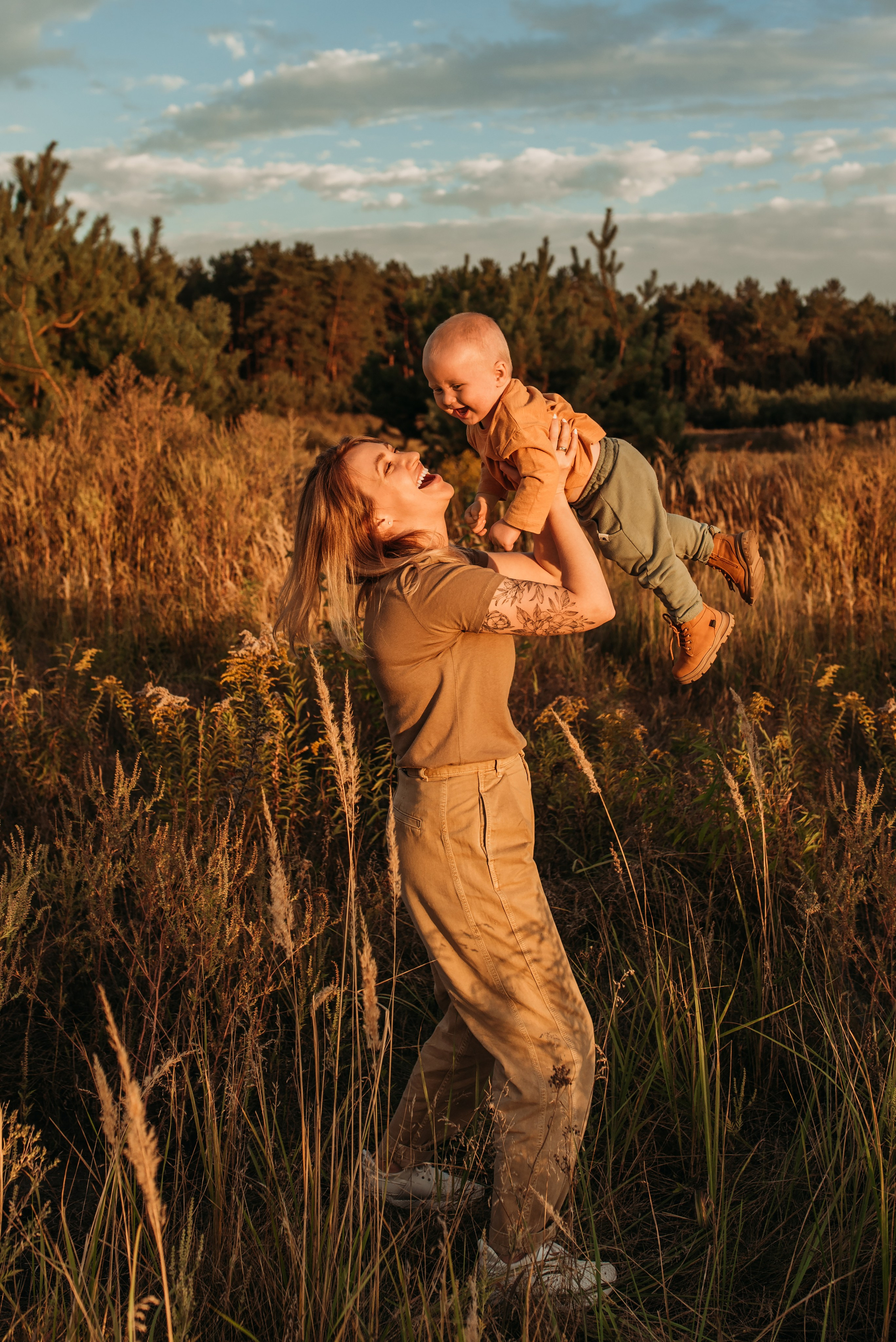 Marina & Artem & Timur. Familien- und Hochzeitsfotografin. Ich arbeite in Koblenz und Rheinlan