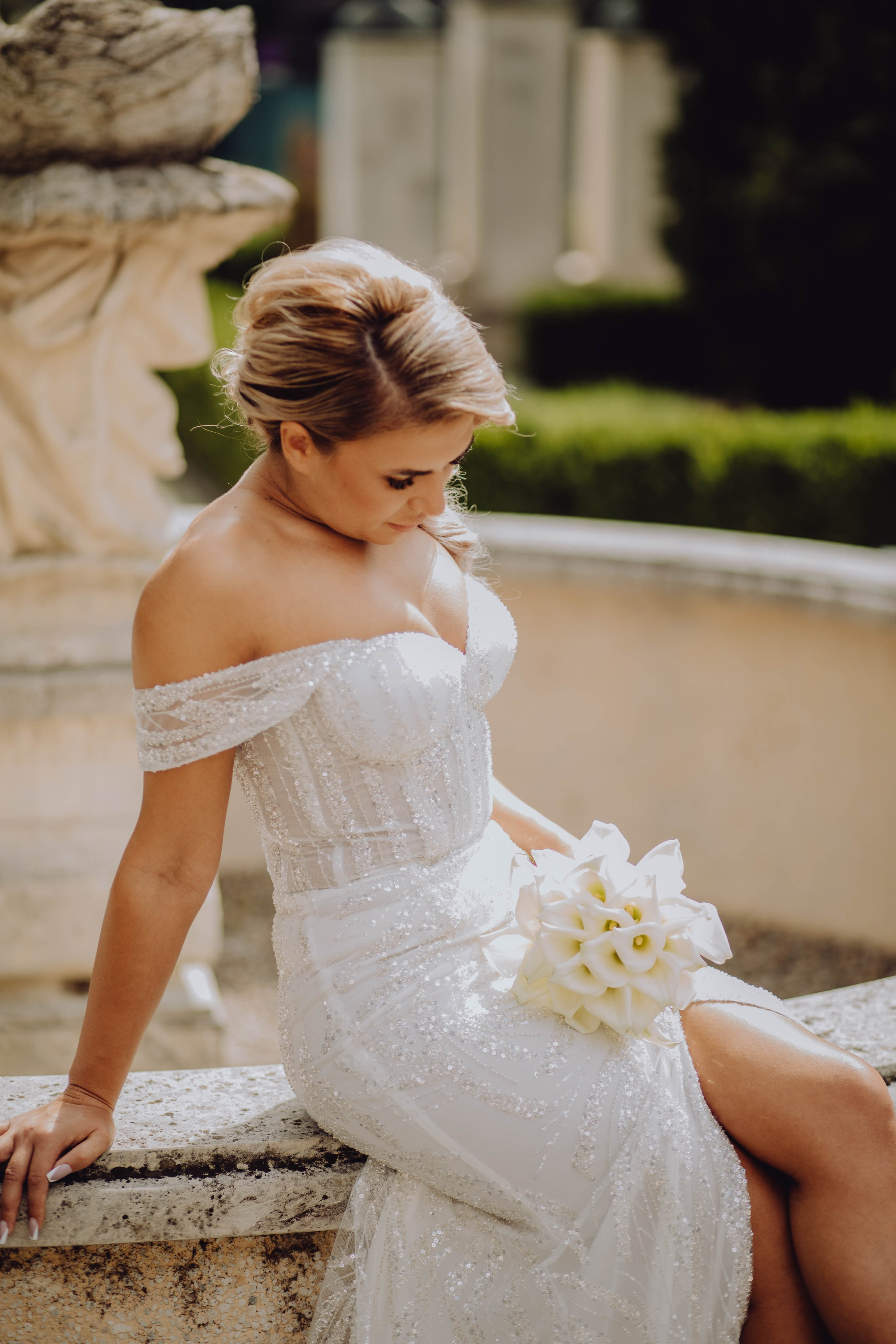 Liviu & Simona. Wedding & couple photographer from Romania Rut Vetan