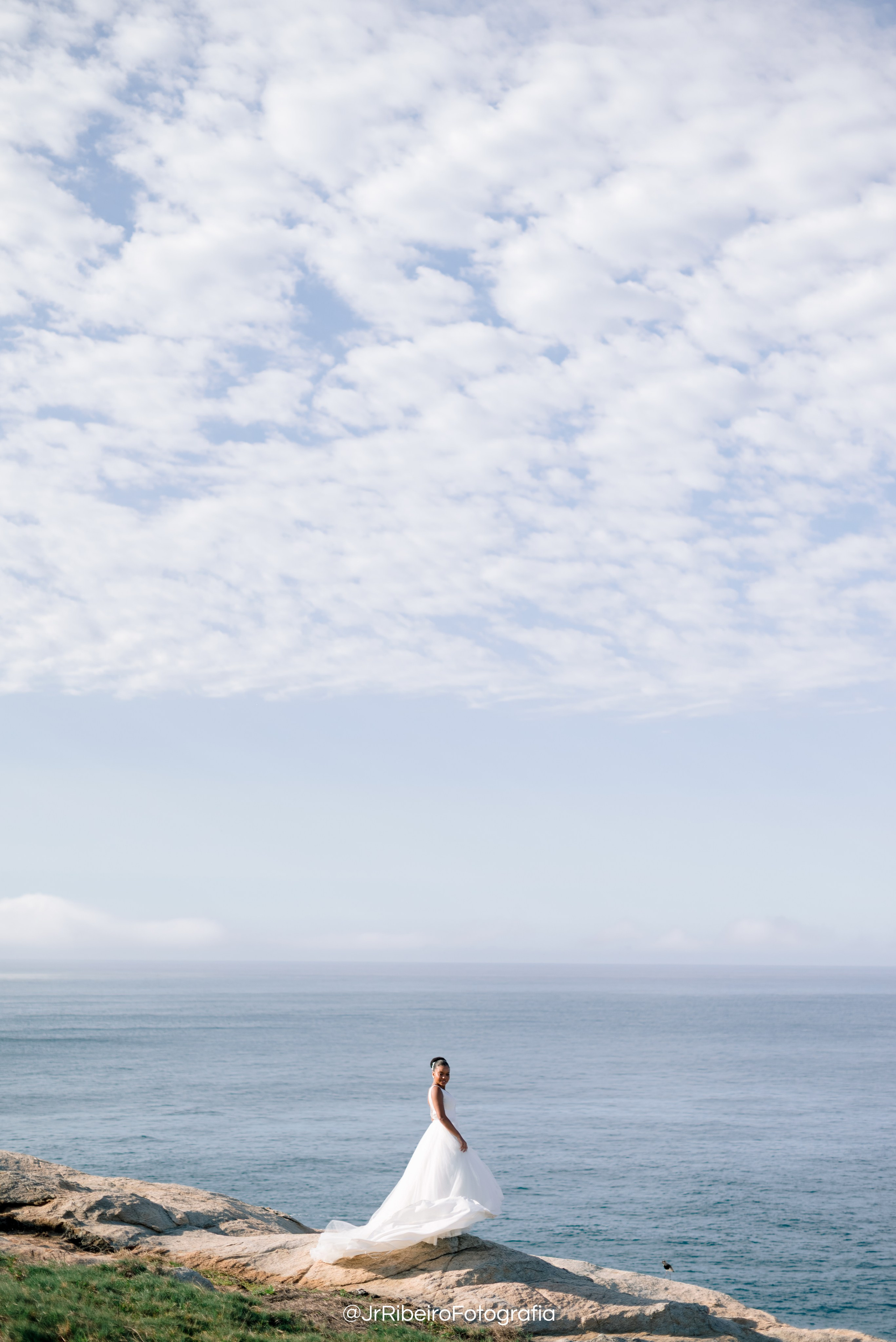 Véu & Mar | Editorial. Junior Ribeiro Fotografia