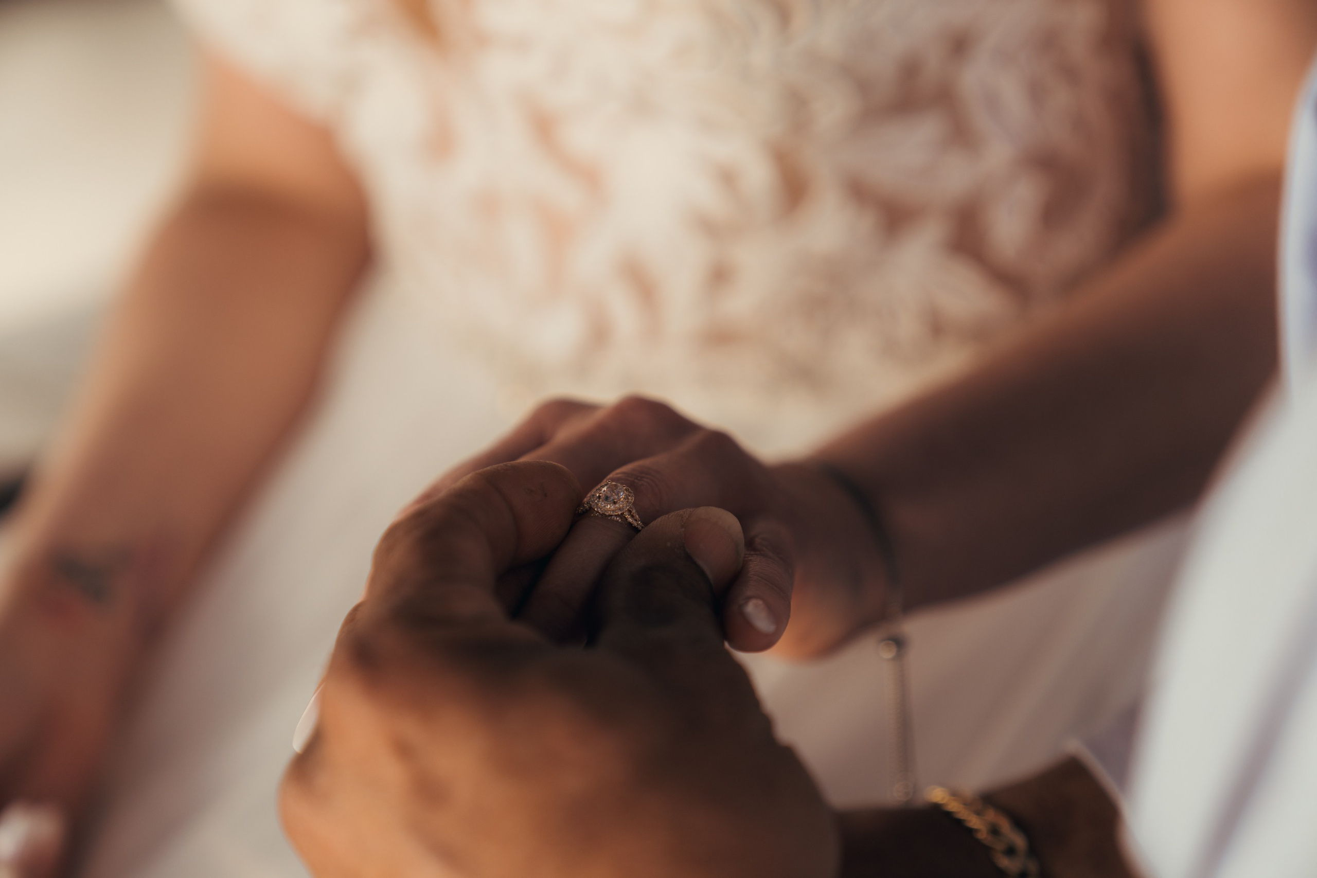 Ivelis&Manuel. Wedding & elopement photographer Viktoriya Kravtsov. Las Vegas