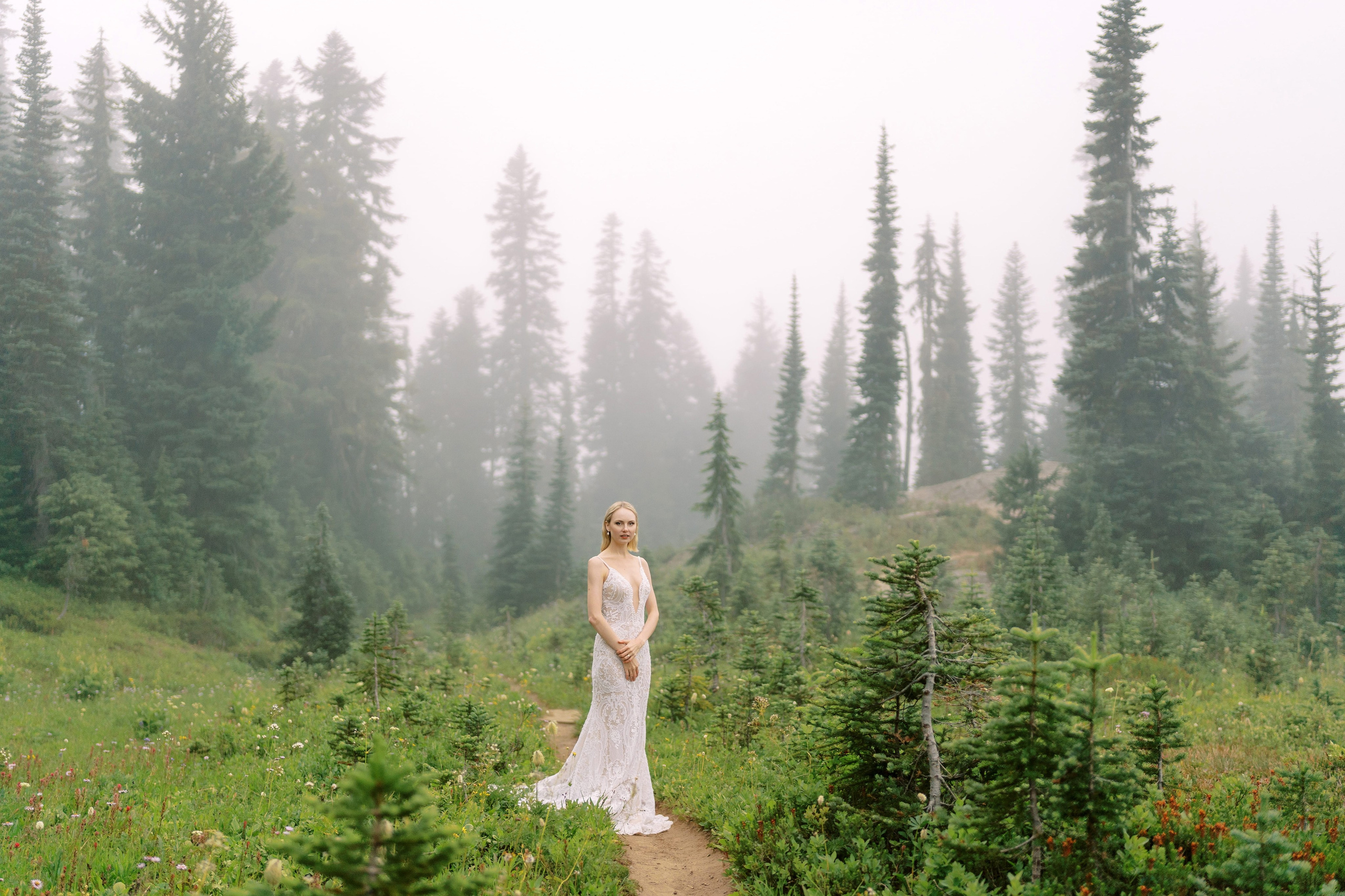 Rachel & Ryan Wedding photoshoot. August 2024. Little Tipsoo Lake, WA Day 2. EVAN ARISTOV WEDDING PHOTOGRAPHY — Seattle Wedding Photographer