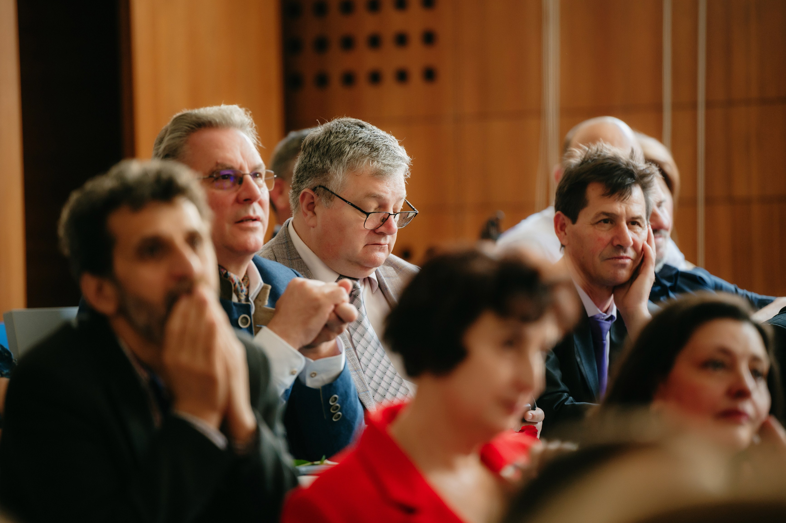 Medicina Veterinara — dupa 30 de ani…. Laurentiu Stefan StoryTeller