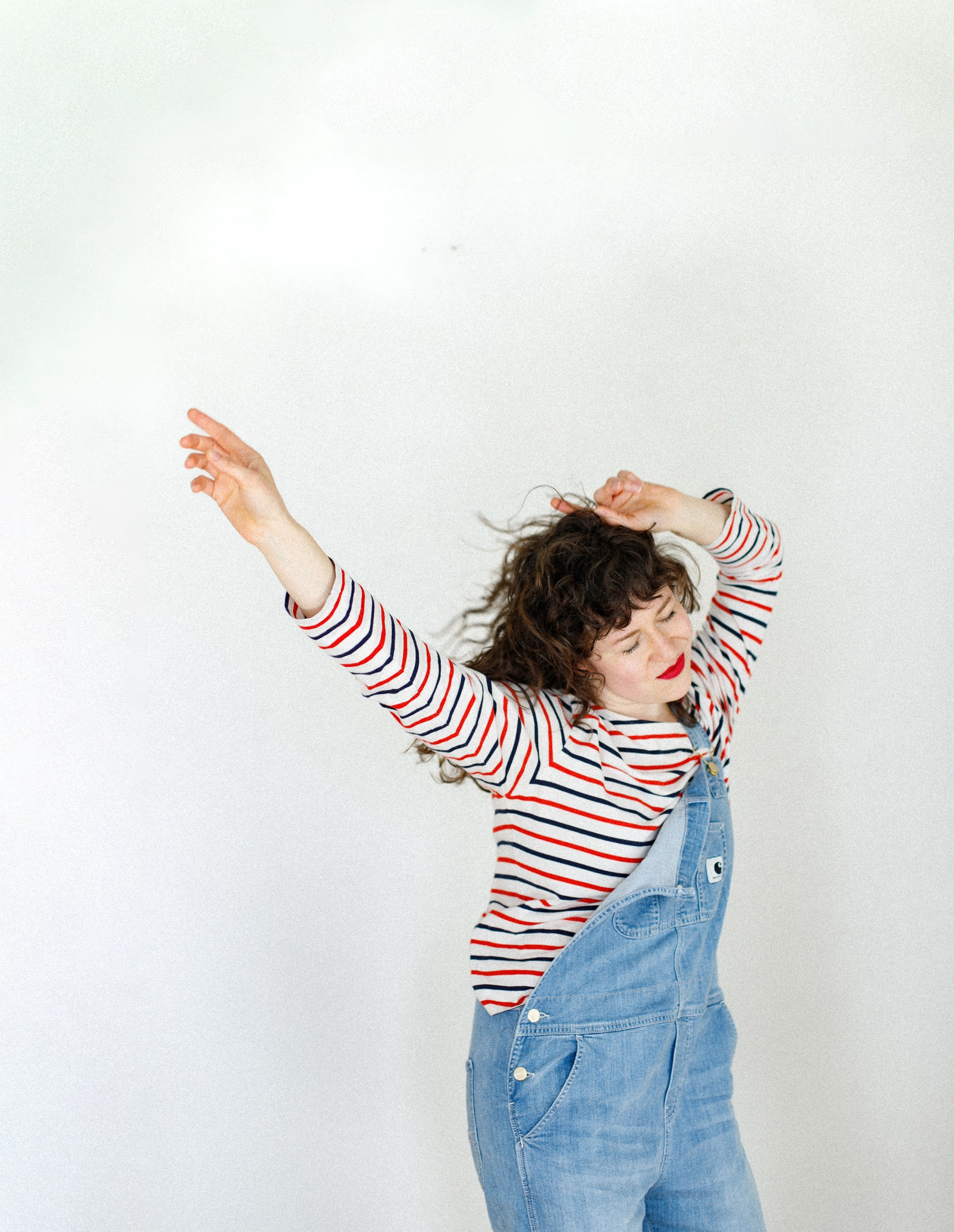 Olya. Kristina, portrait and family photographer in Helsinki