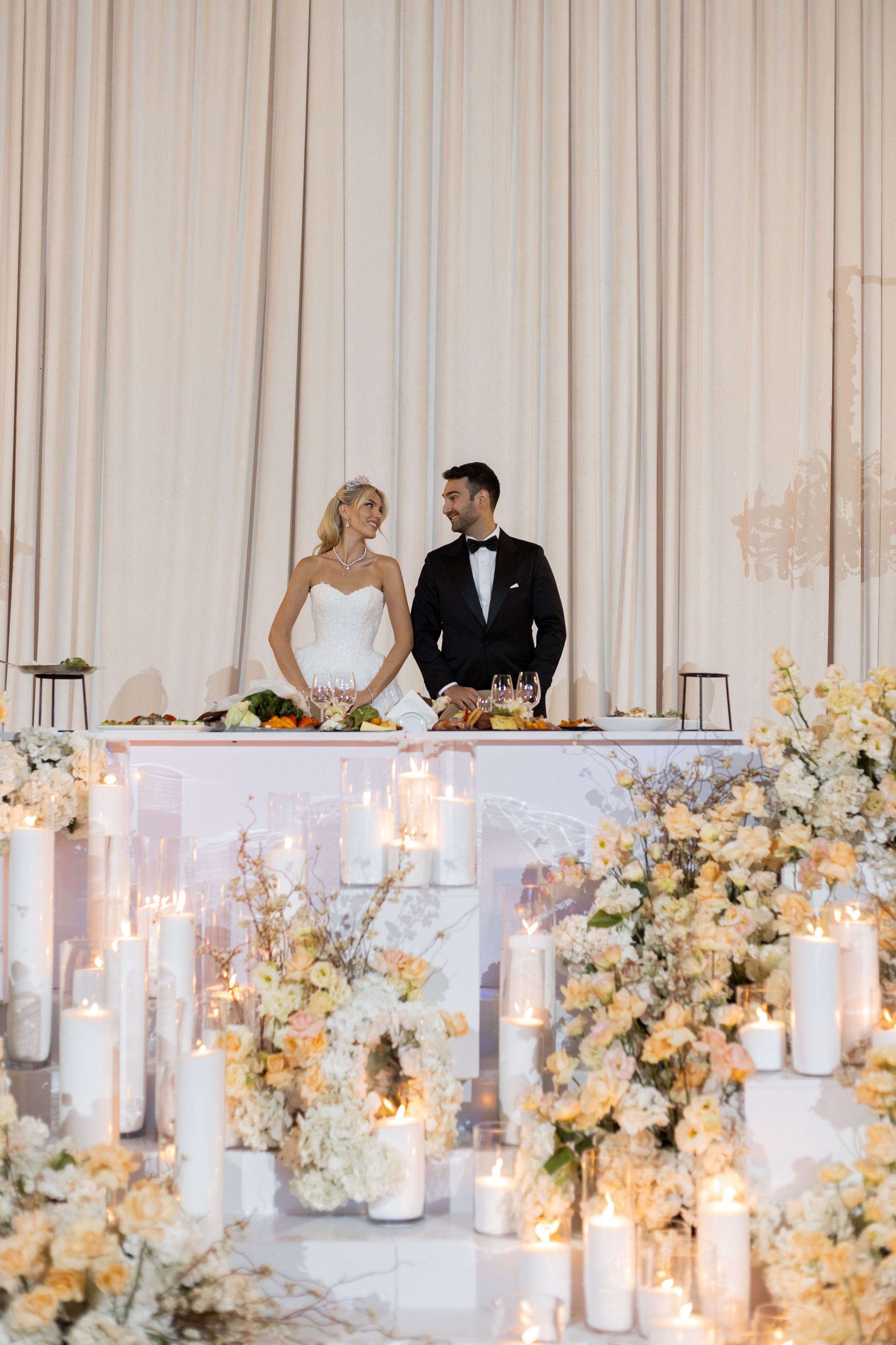 Vartan and Ligiya Wedding. Recnac | Wedding Photographer Yerevan